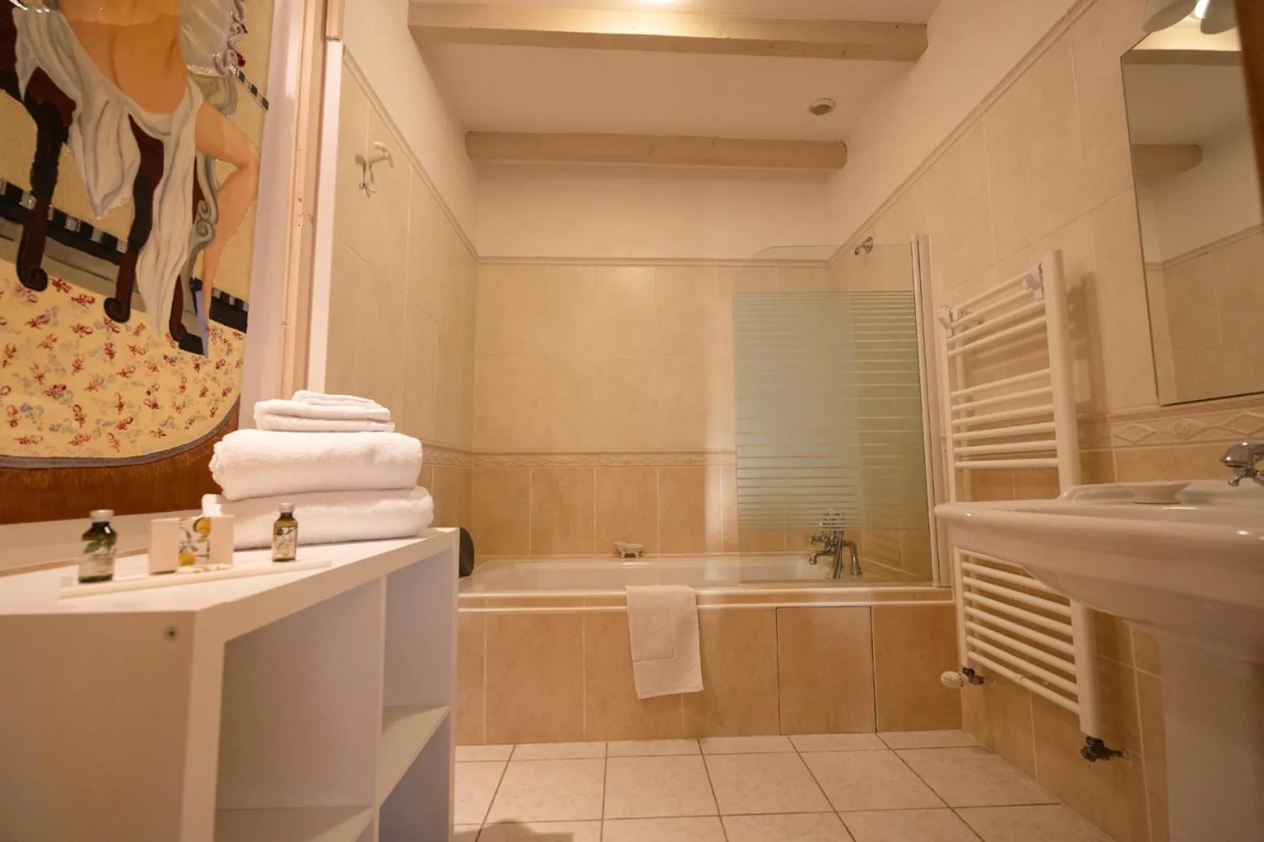 Bathroom in Le Moulin de Beaunette