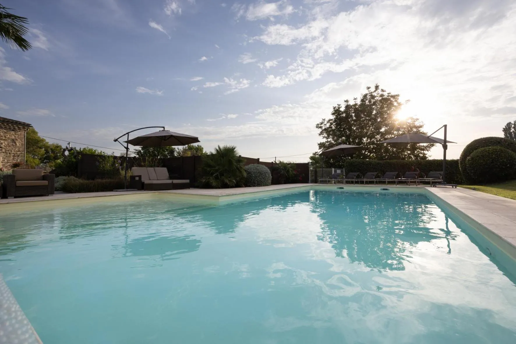 Swimming pool in Le Moulin de Beaunette