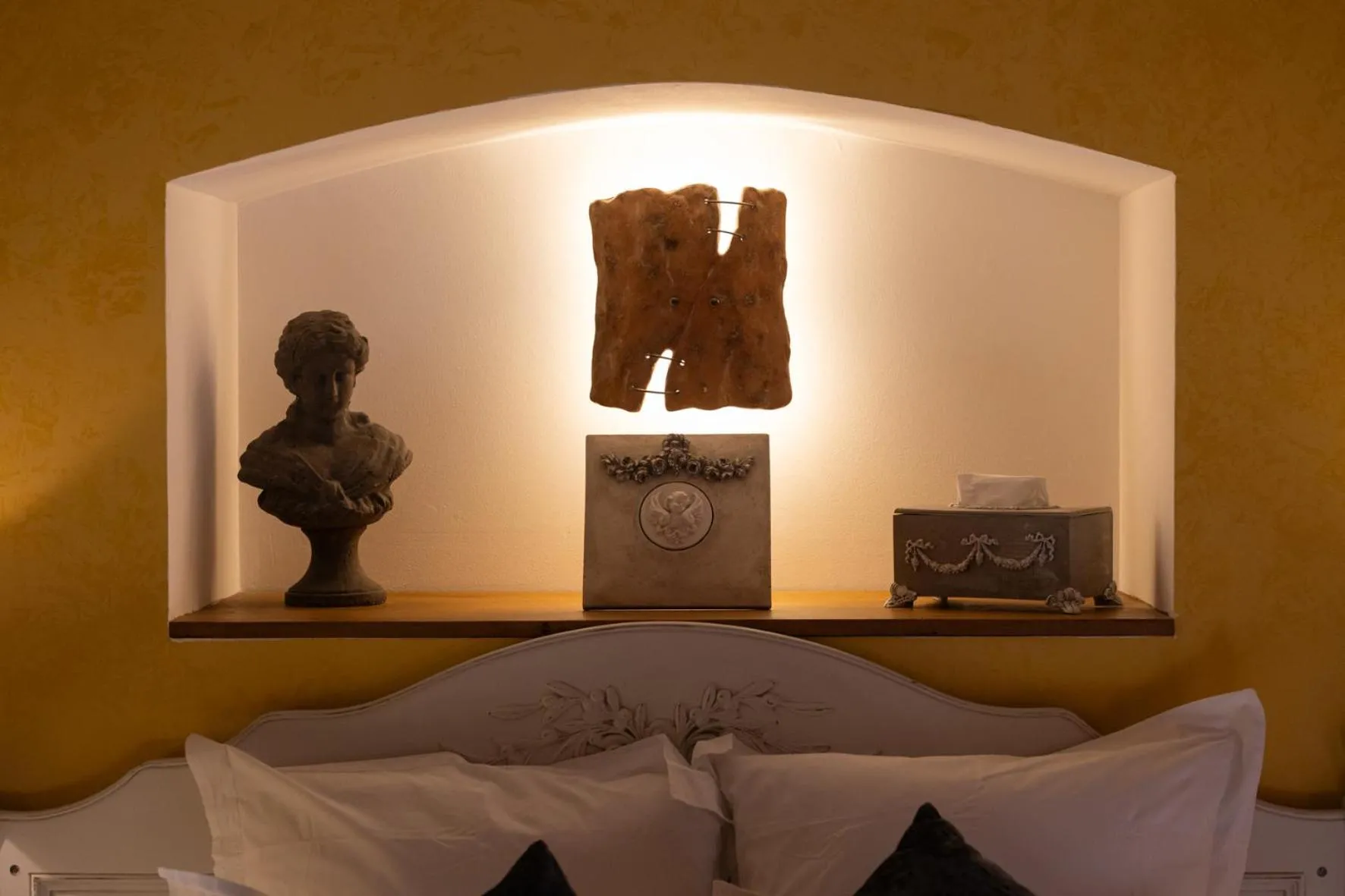 Bedroom, Bed in Le Moulin de Beaunette