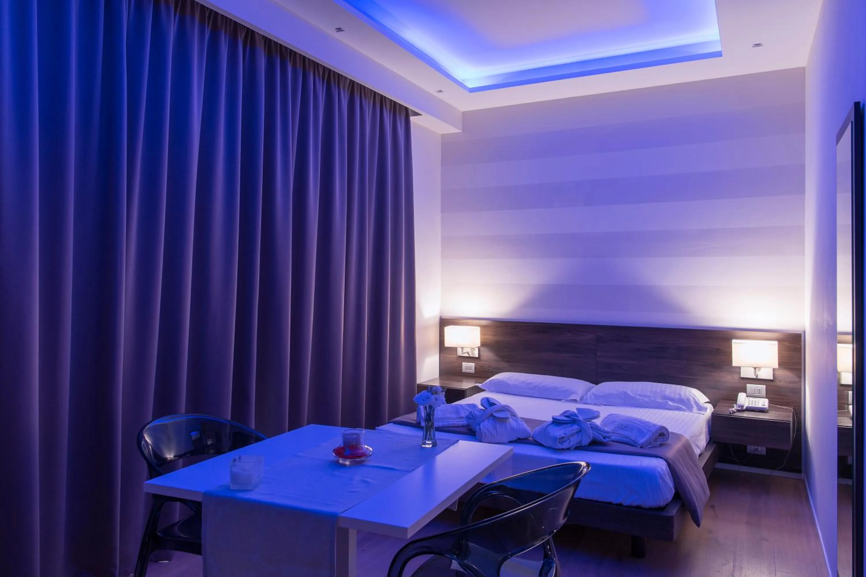 Bedroom, Bed in Grand Hotel Biffy