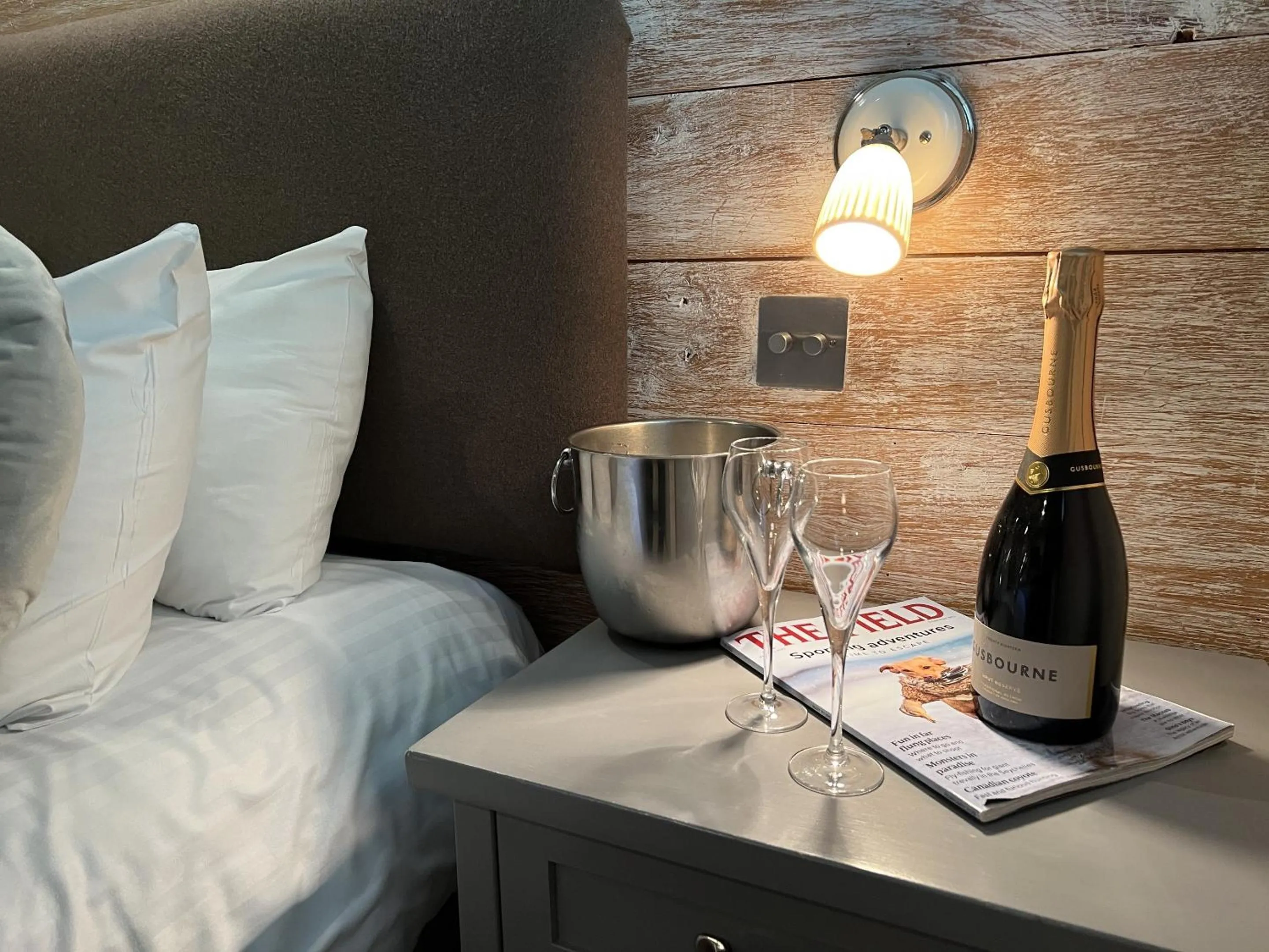 Other, Bed in New Flying Horse Inn