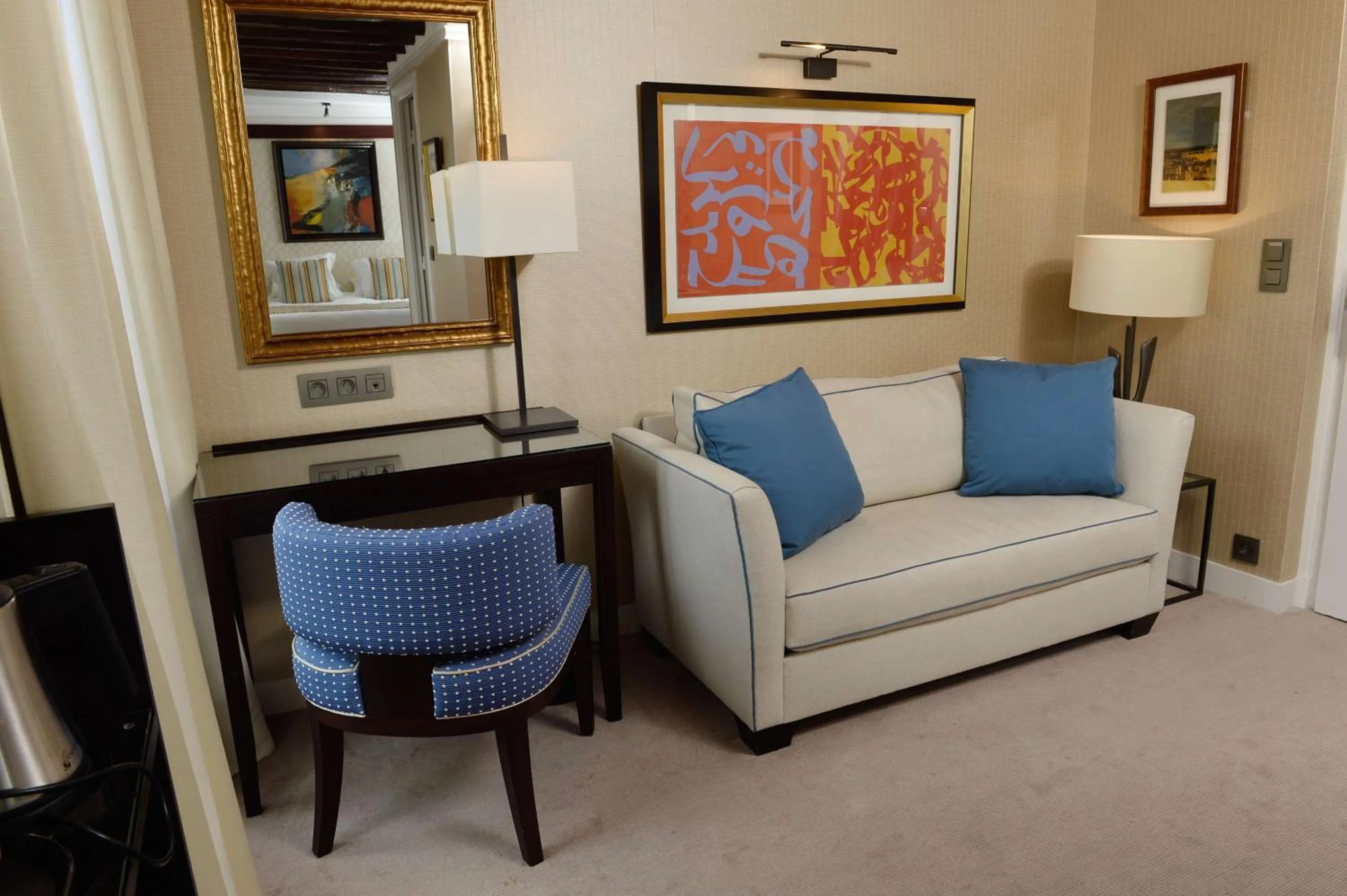 Photo of the whole room in Folkestone Opéra