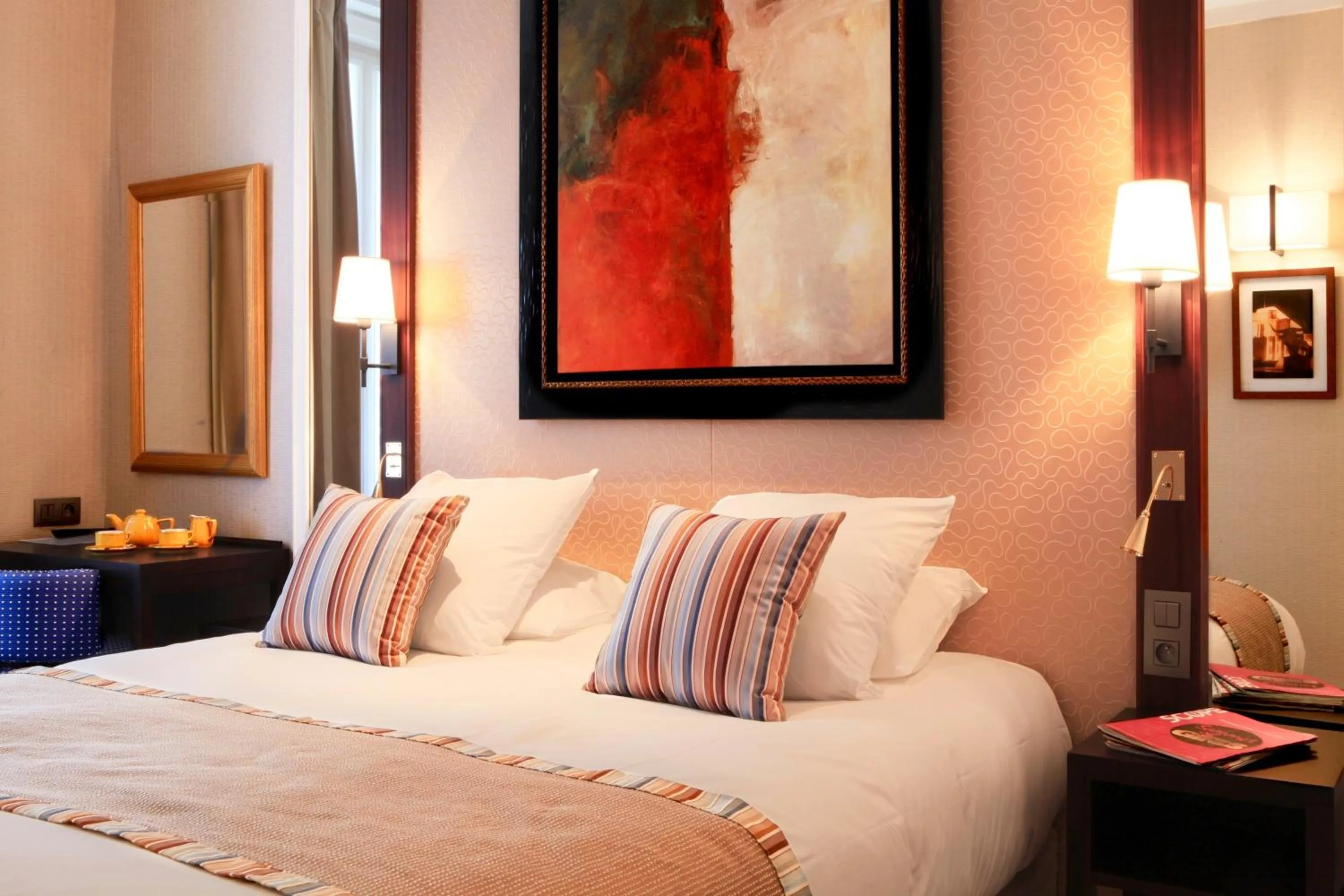 Bed in Folkestone Opéra