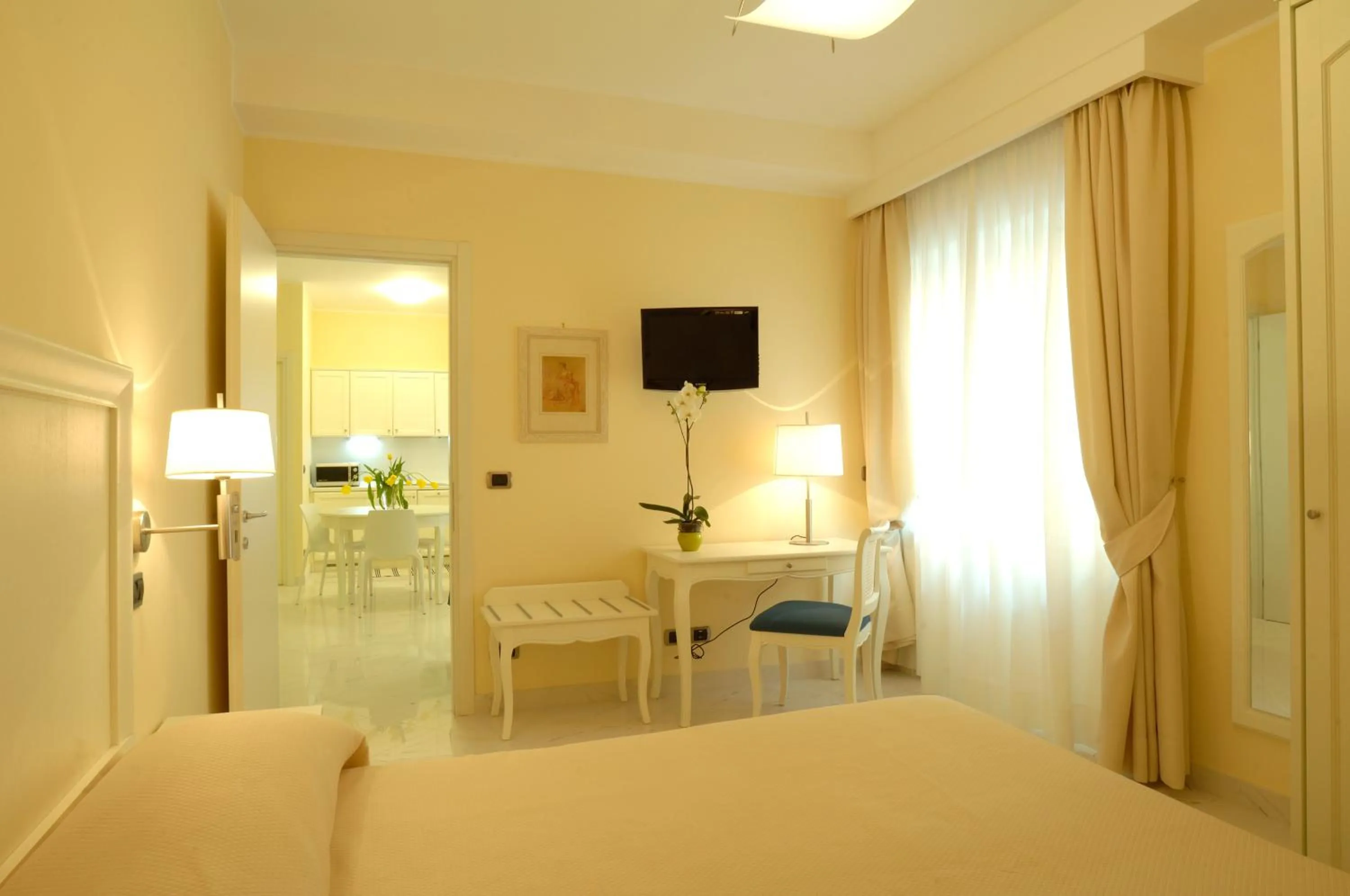 Day, Bed in Residence Atlantic