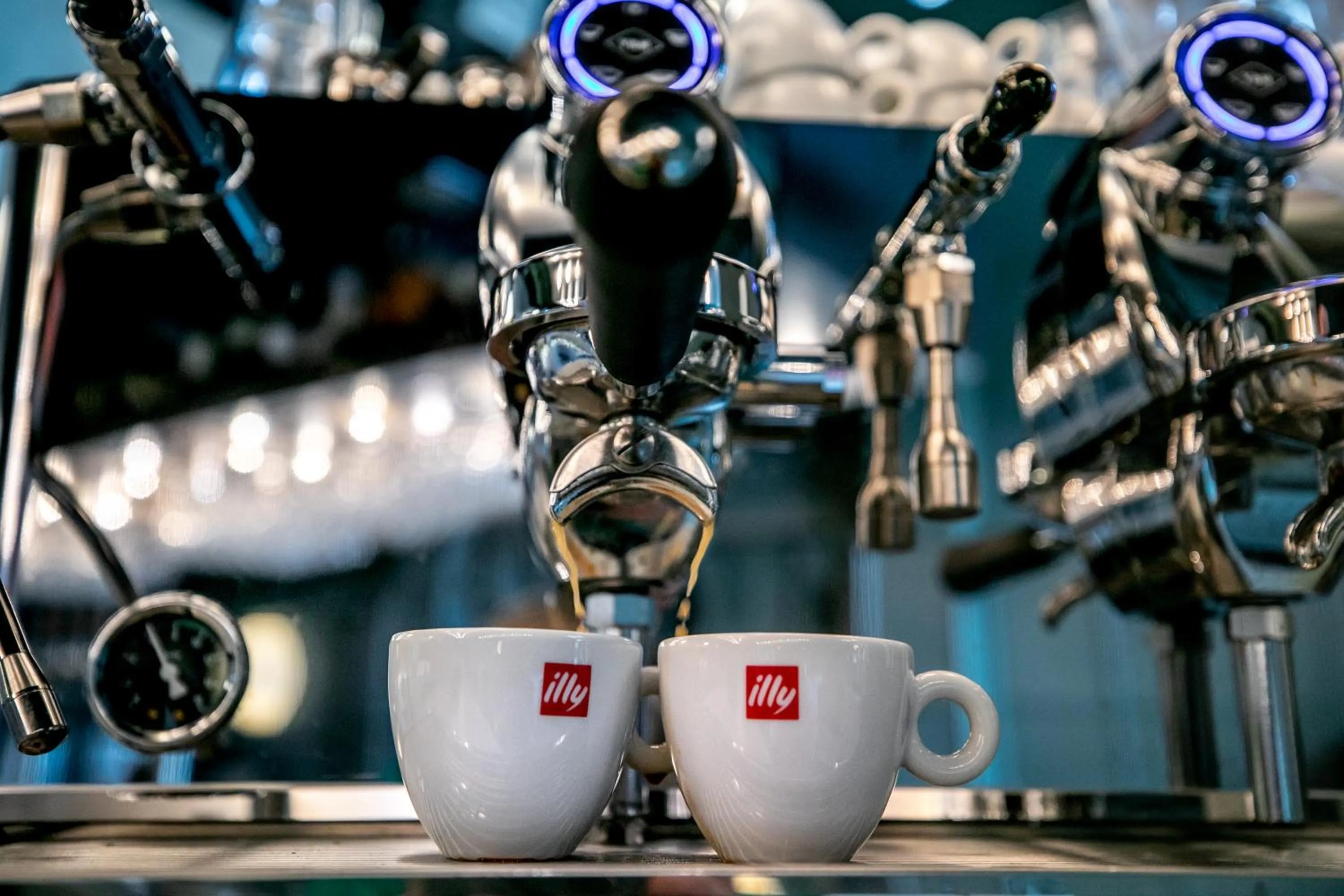 Lounge or bar in Hampshire Hotel – Voncken Valkenburg