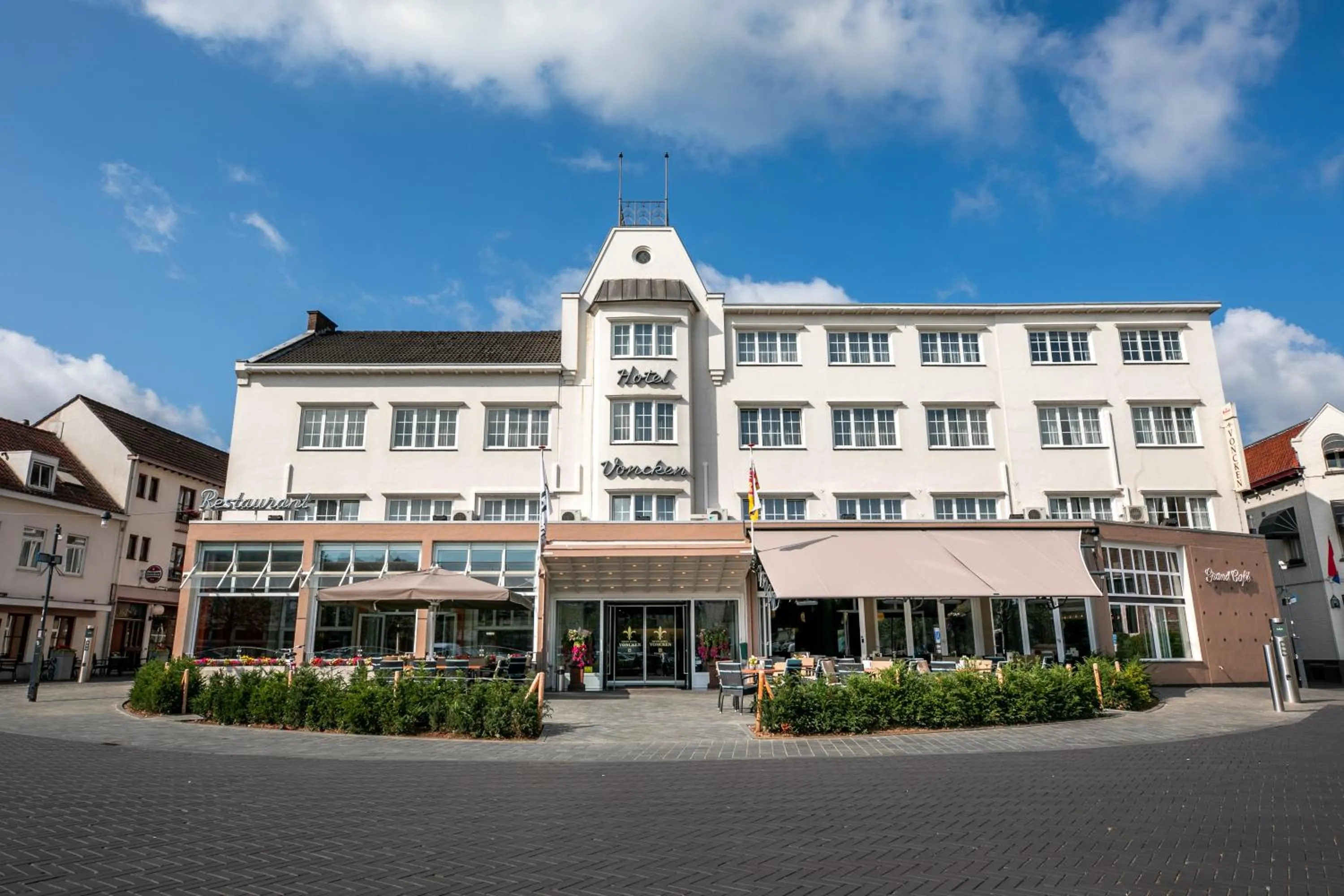 Property building in Hampshire Hotel – Voncken Valkenburg