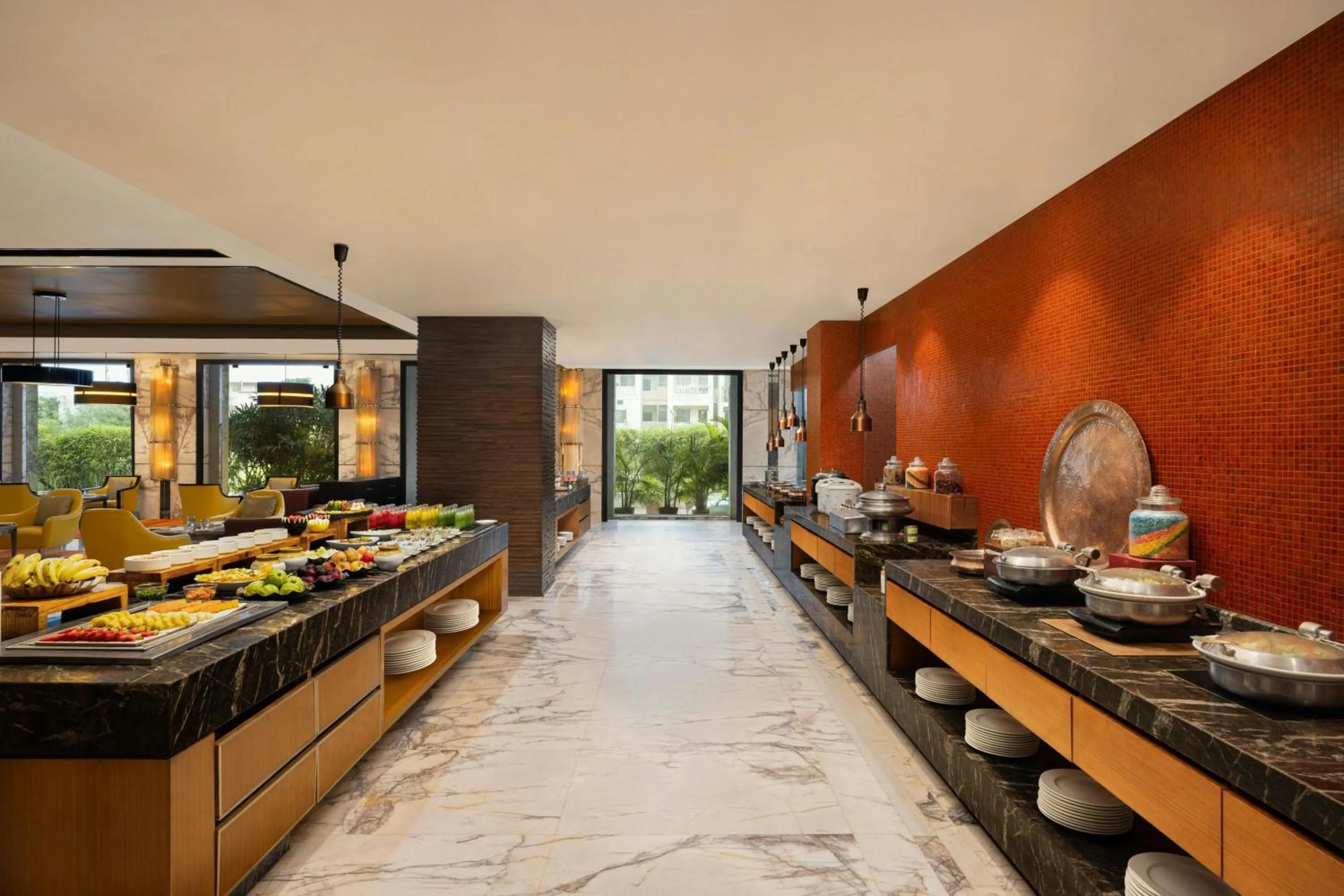 Restaurant/places to eat in Courtyard by Marriott Bilaspur