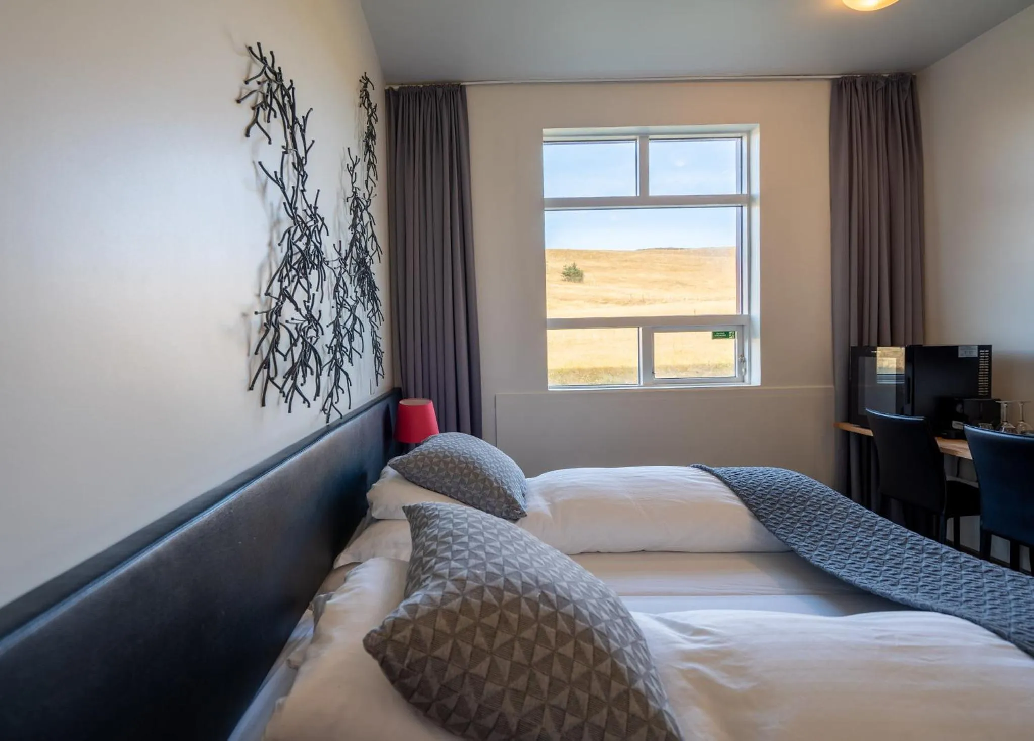 Property building, Bed in Volcano Hotel