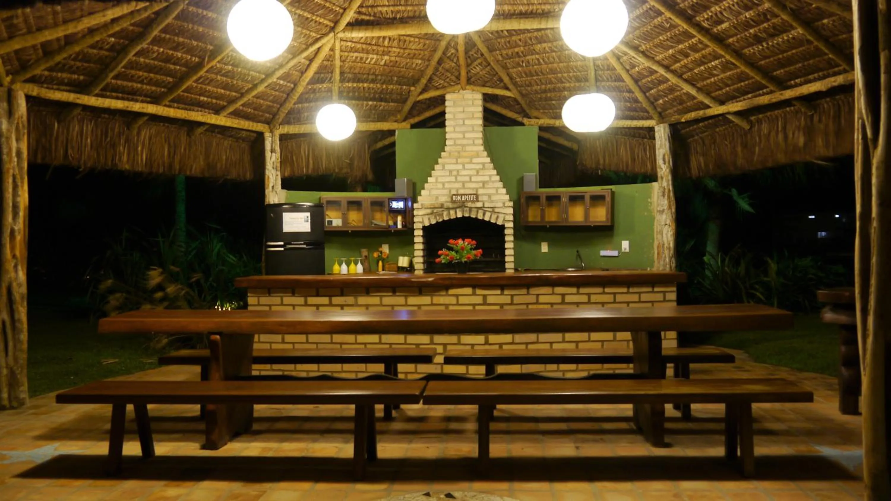 Night in Grimms Pousada de Contos