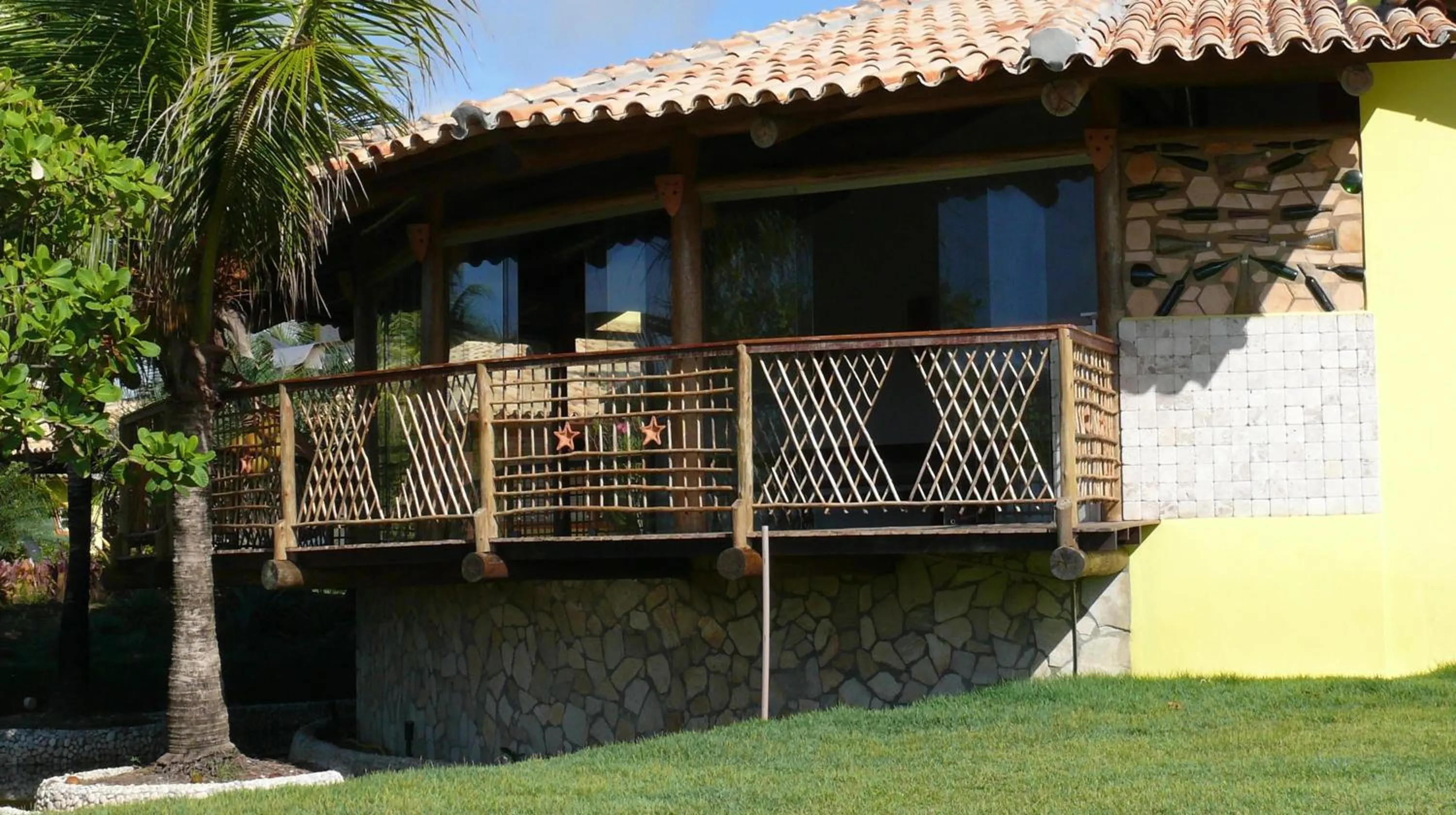 Facade/entrance in Grimms Pousada de Contos