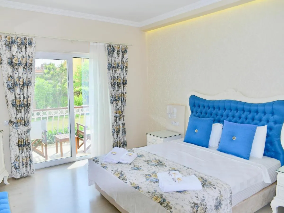 Bed in Göcek Naz Hotel