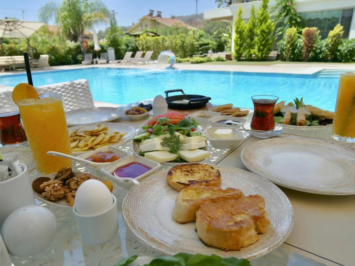 Day in Göcek Naz Hotel