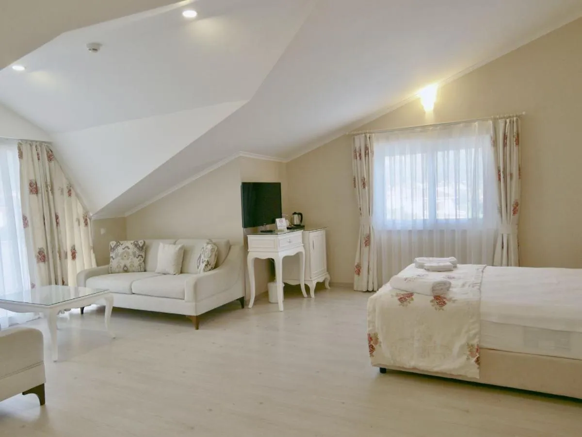 Bed in Göcek Naz Hotel