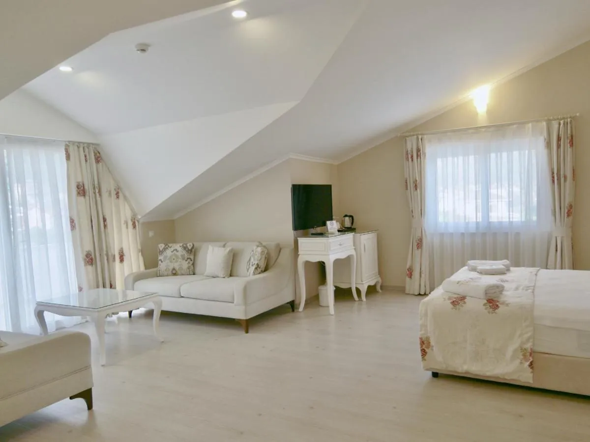 Bed in Göcek Naz Hotel