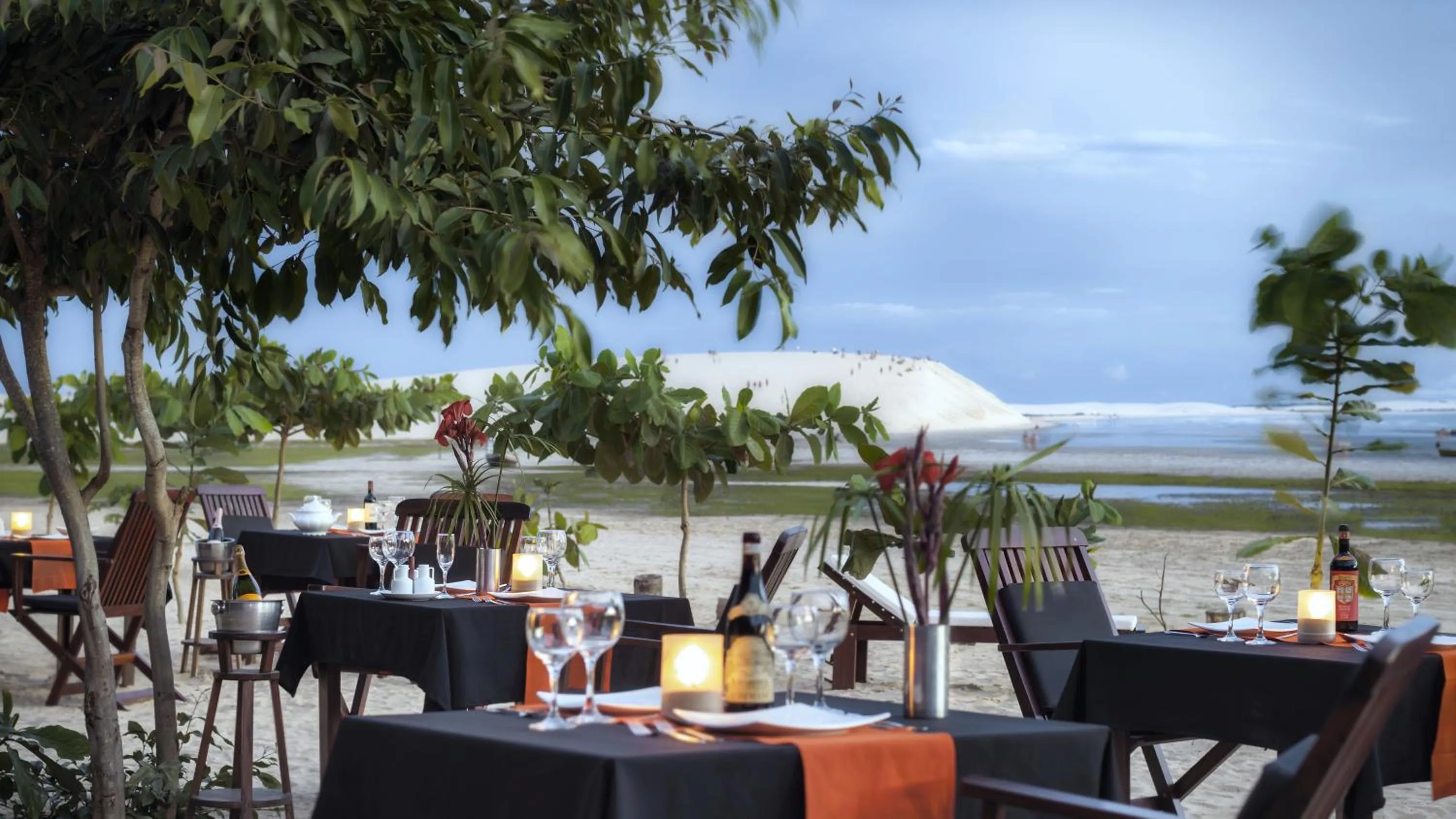 Restaurant/places to eat in Blue Residence Hotel