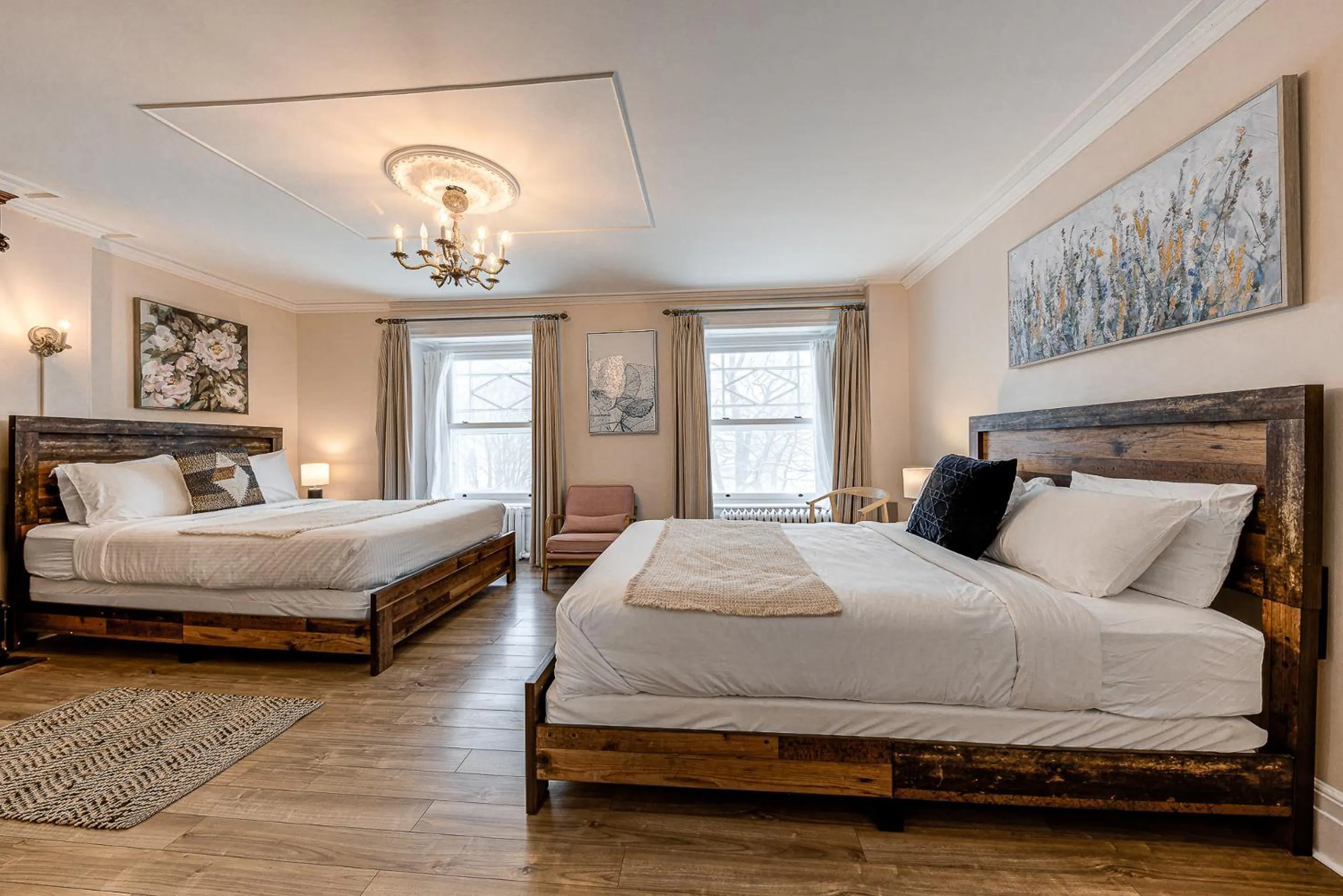 Bed in North House - Auberge La Chouette Hôtel Automatisé