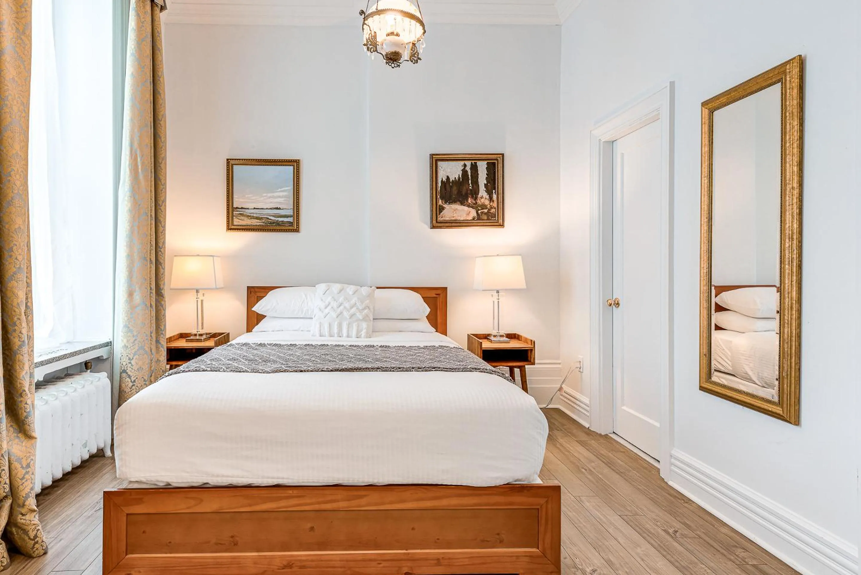 Bed in North House - Auberge La Chouette Hôtel Automatisé