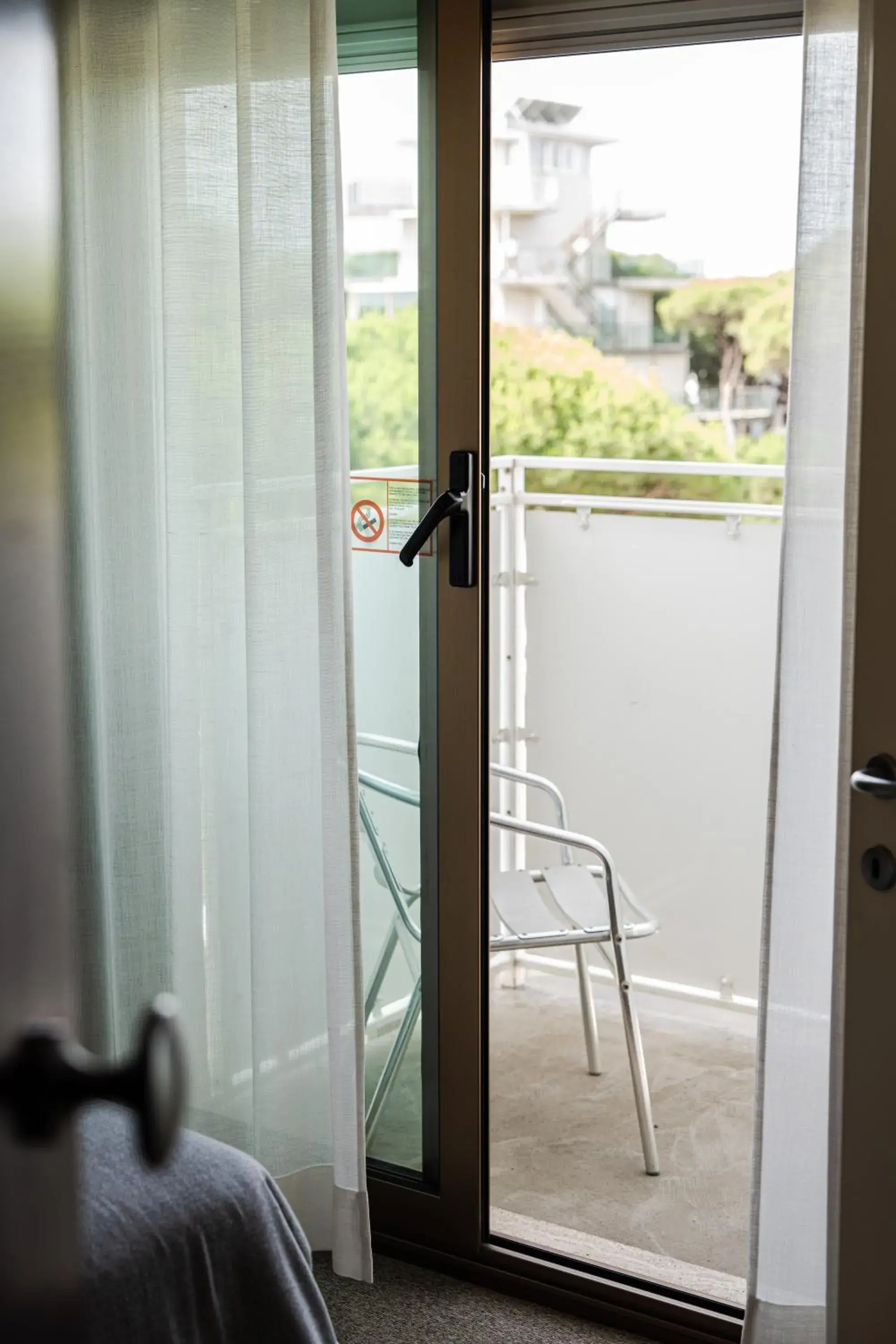 Single Room in Rouge International Resort Single Room in Rouge International Resort