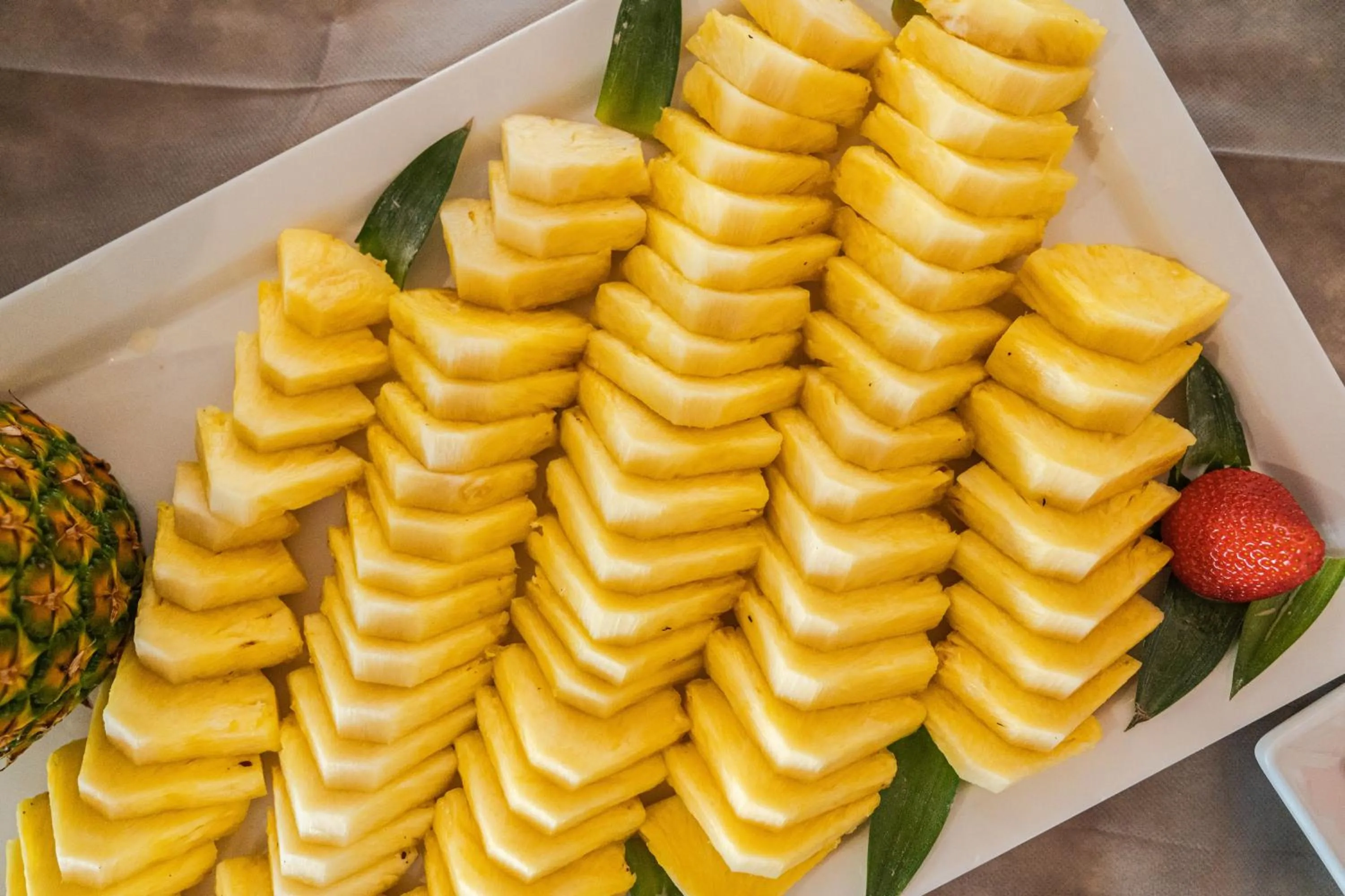 Food and drinks in Rouge Hotel International