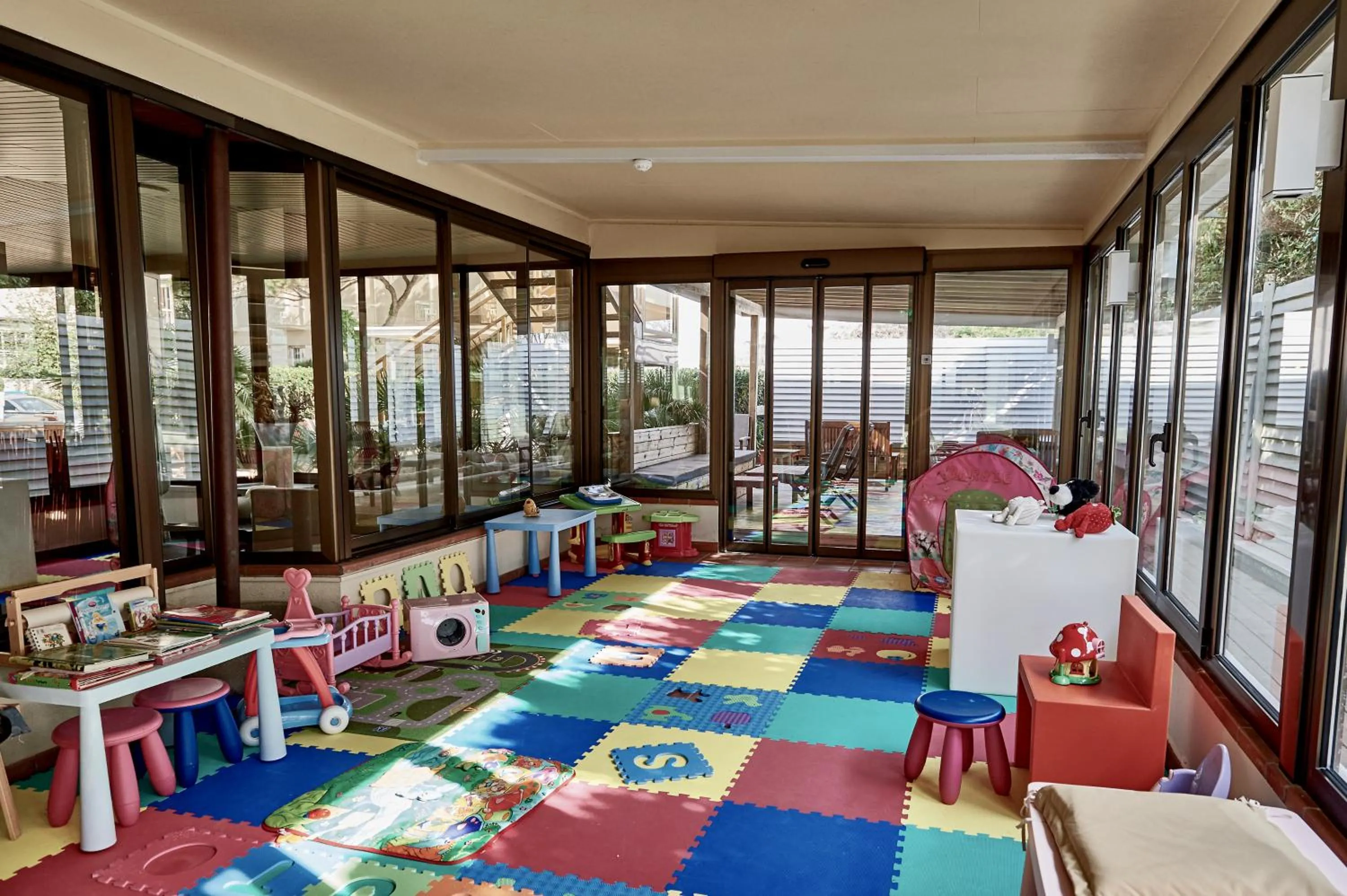 Kids's club in Rouge Hotel International