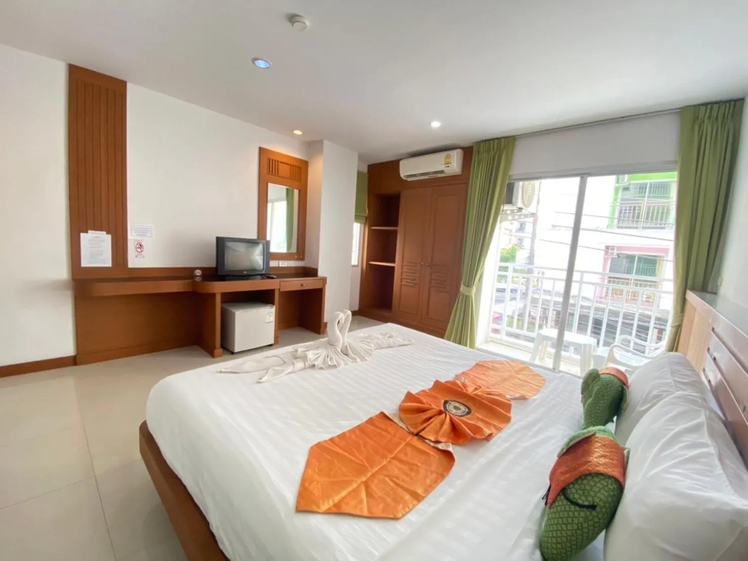 Bedroom in One World One Home Patong 2