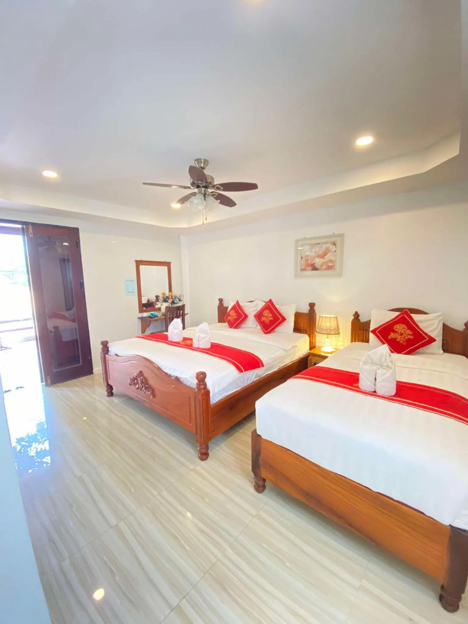 Bed in Golden Lotus Namkhan View