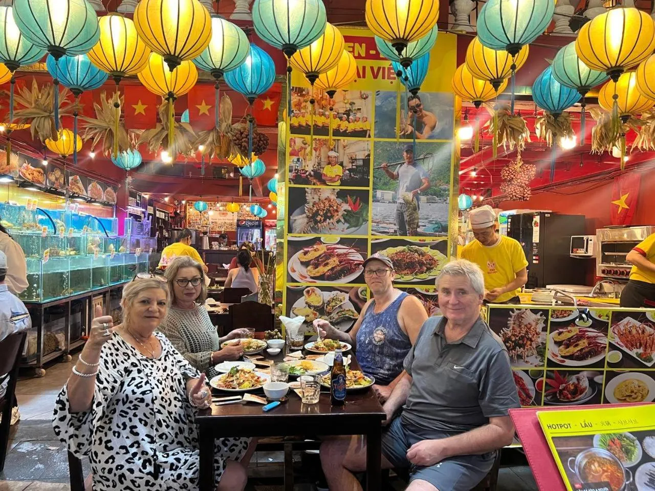 Restaurant/places to eat in THE RICE HOTEL