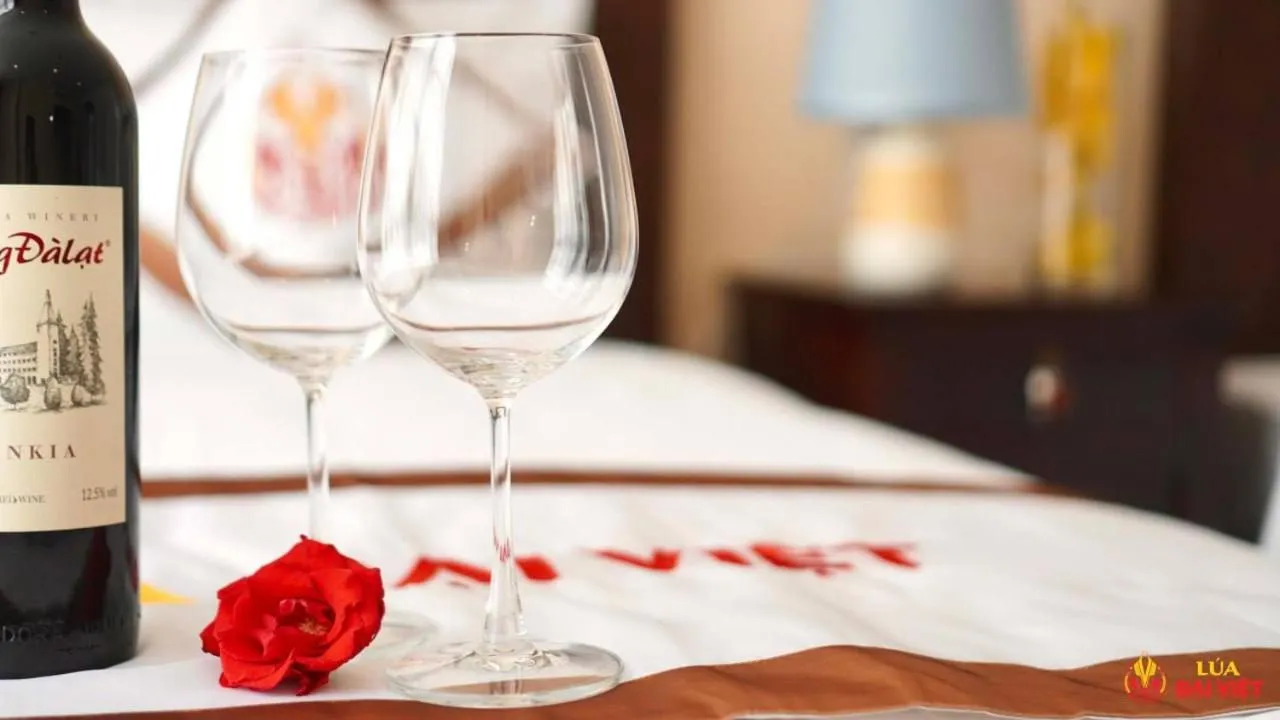 Bed in THE RICE HOTEL