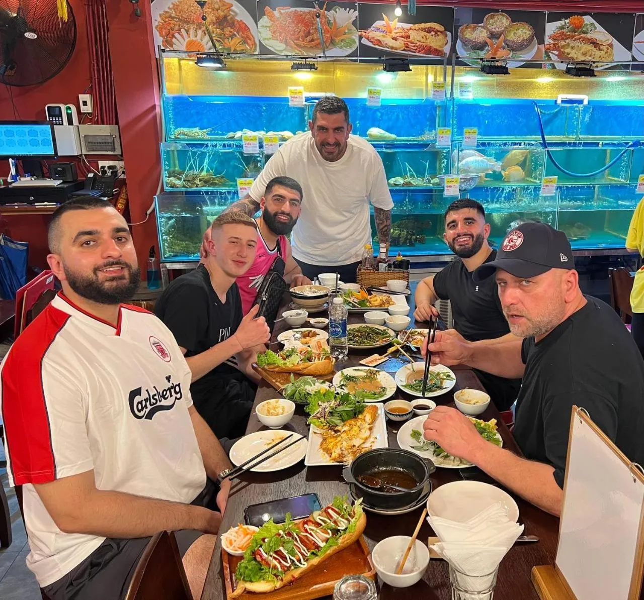 Restaurant/places to eat in THE RICE HOTEL