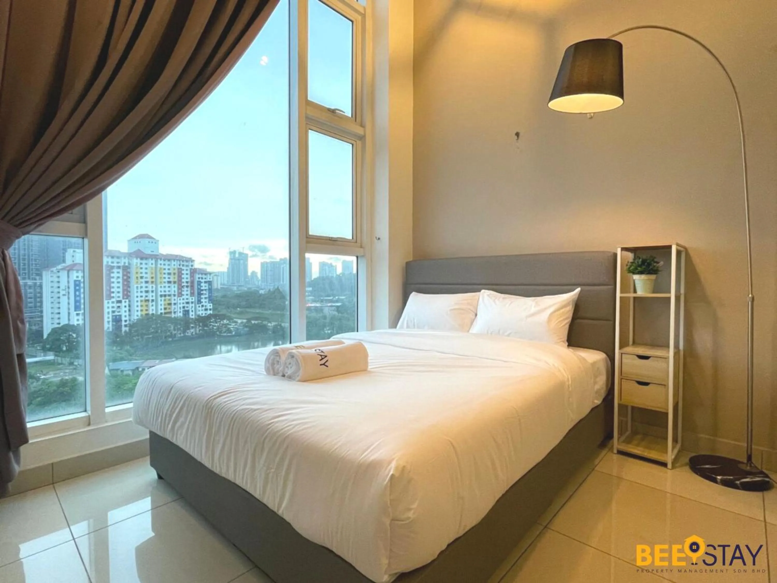 Bedroom, Bed in The Scott Garden Kuala Lumpur by BeeStay Management