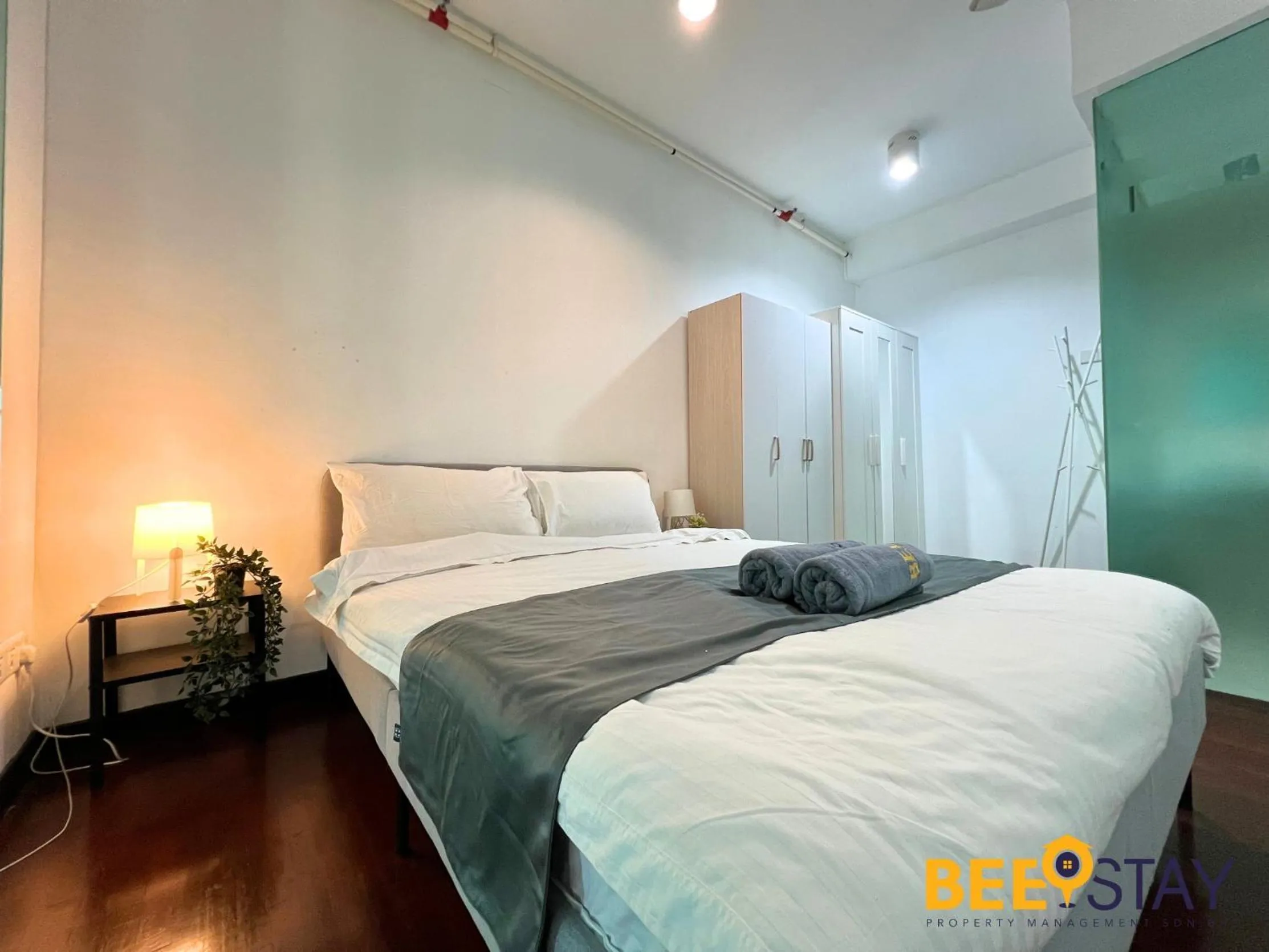 Bedroom, Bed in The Scott Garden Kuala Lumpur by BeeStay Management