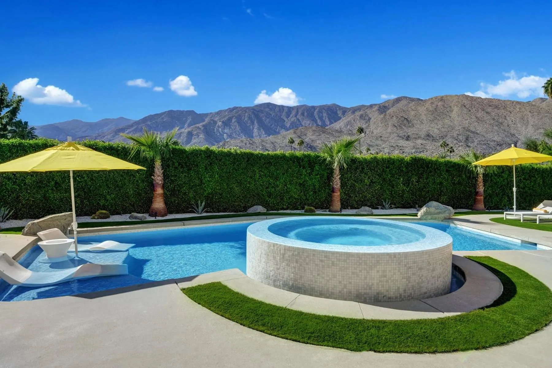 Hot Tub in Casa Lazo
