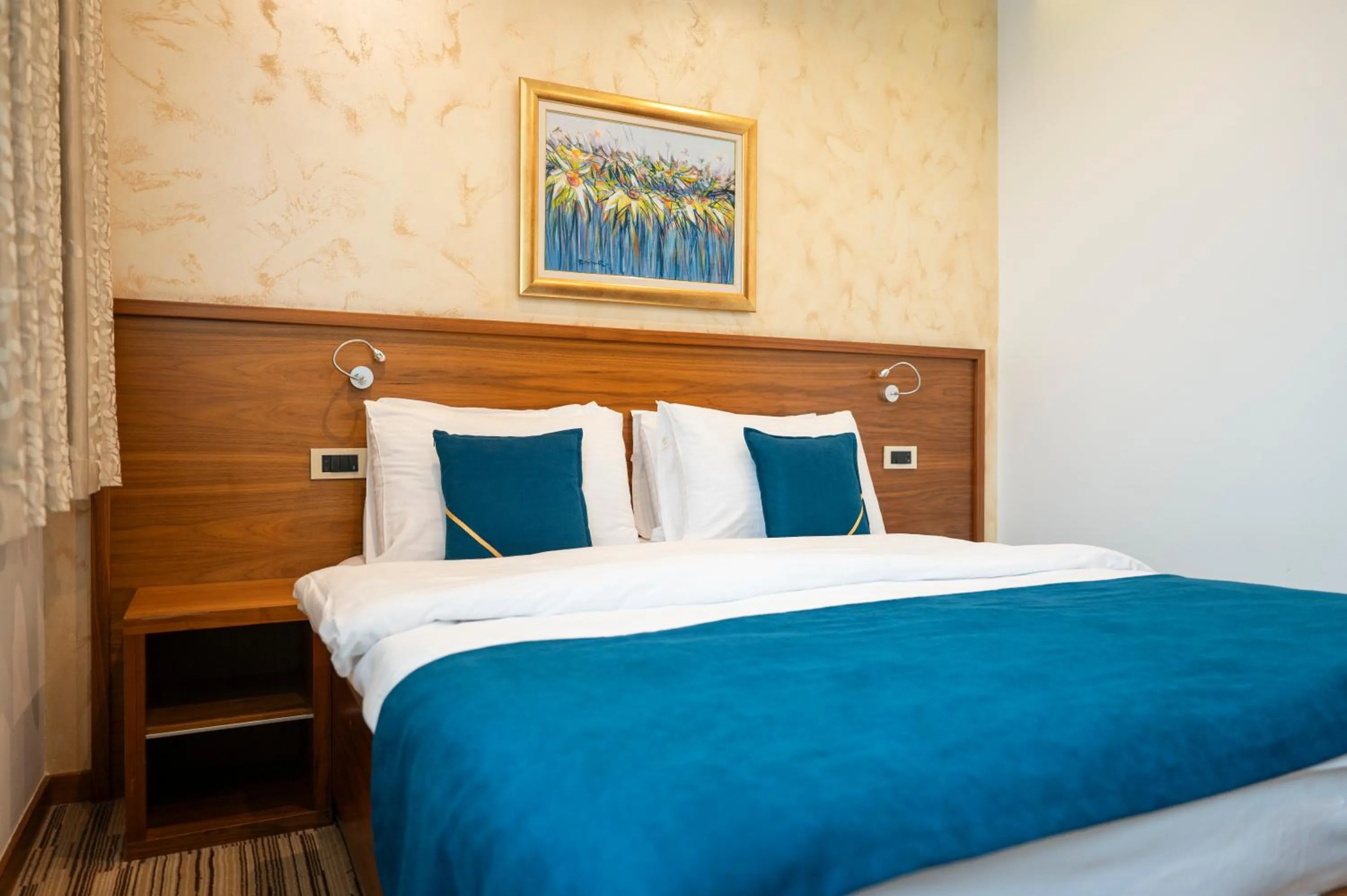 Bed in Hotel Bistrik City Center