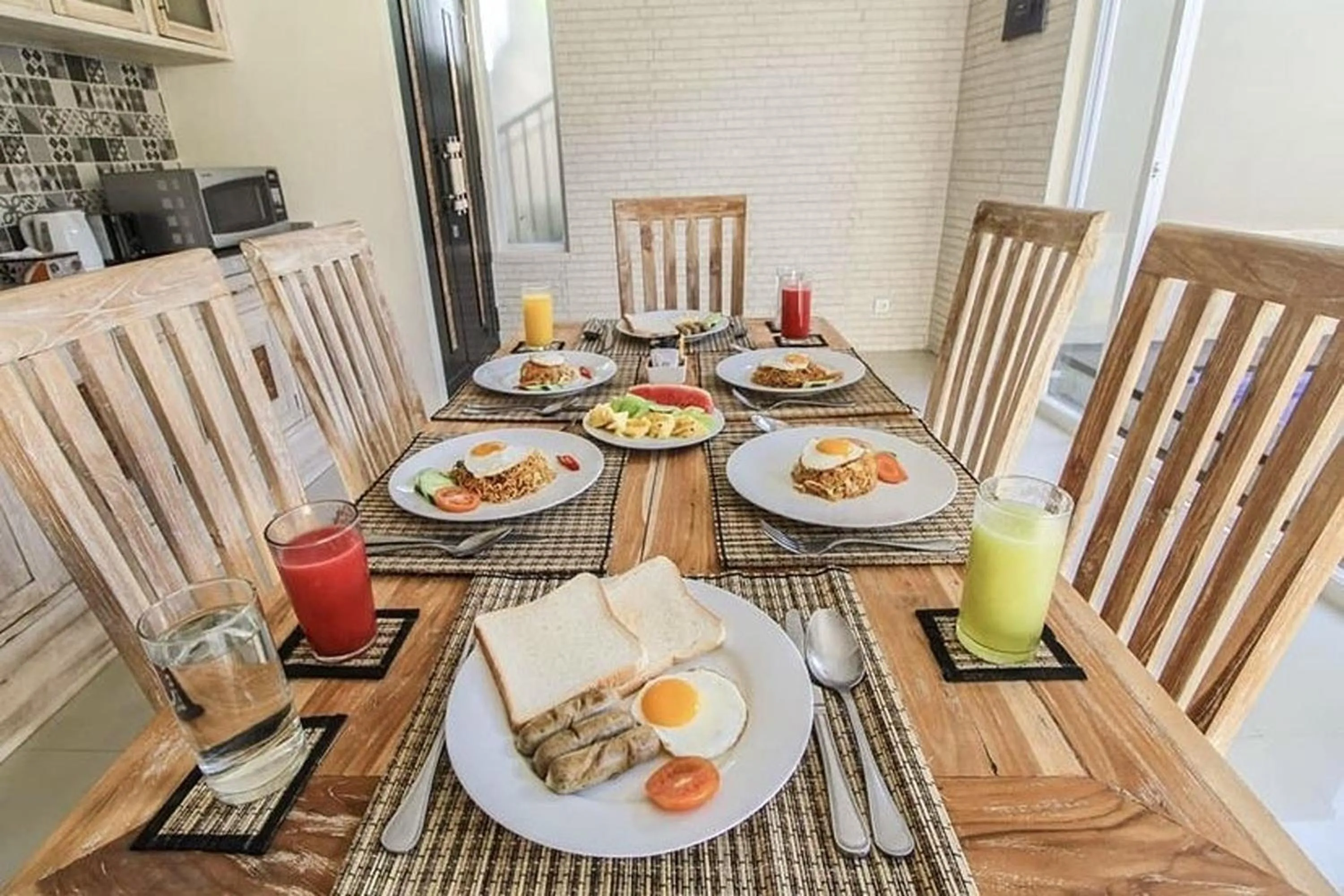 Breakfast in Padma Pandawa Villa