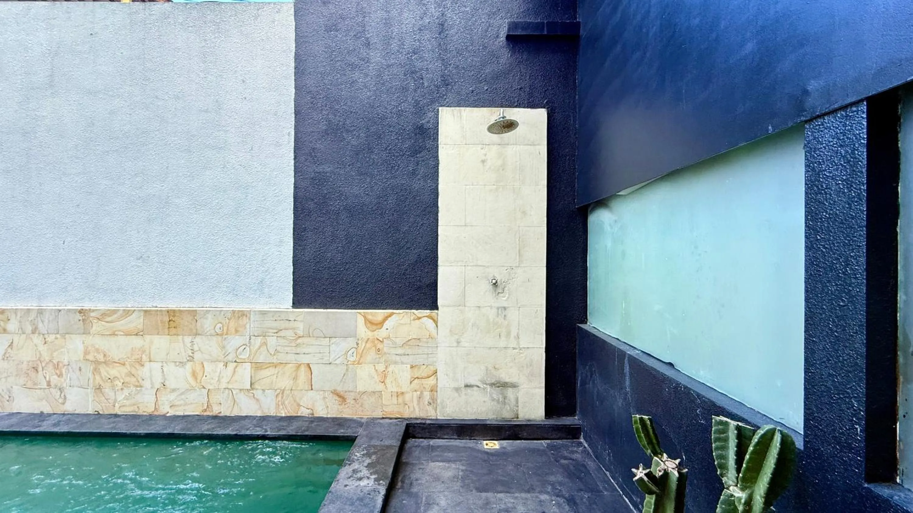 Swimming pool in Padma Pandawa Villa