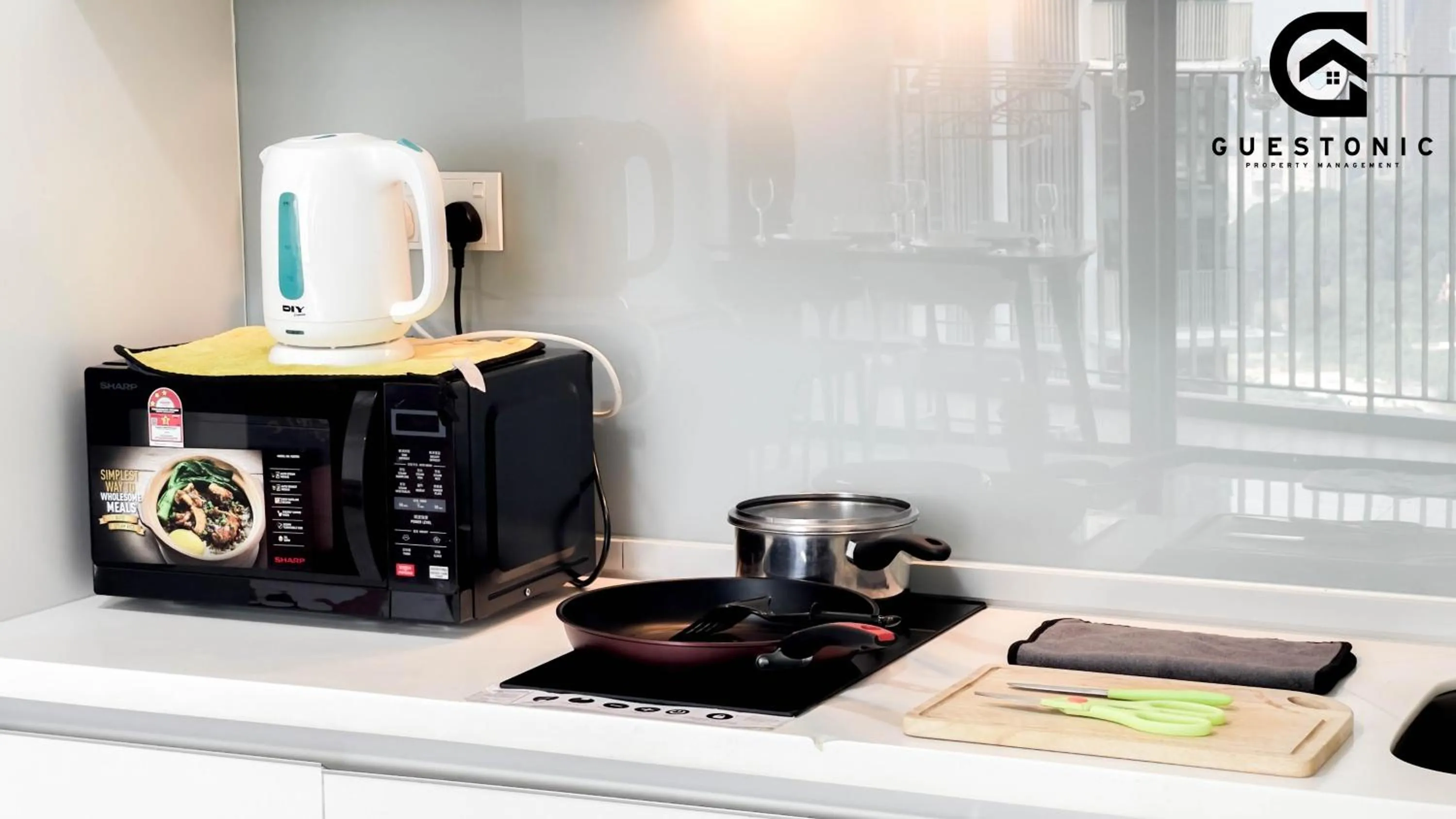 EkoCheras Cozy Suite by GUESTONIC