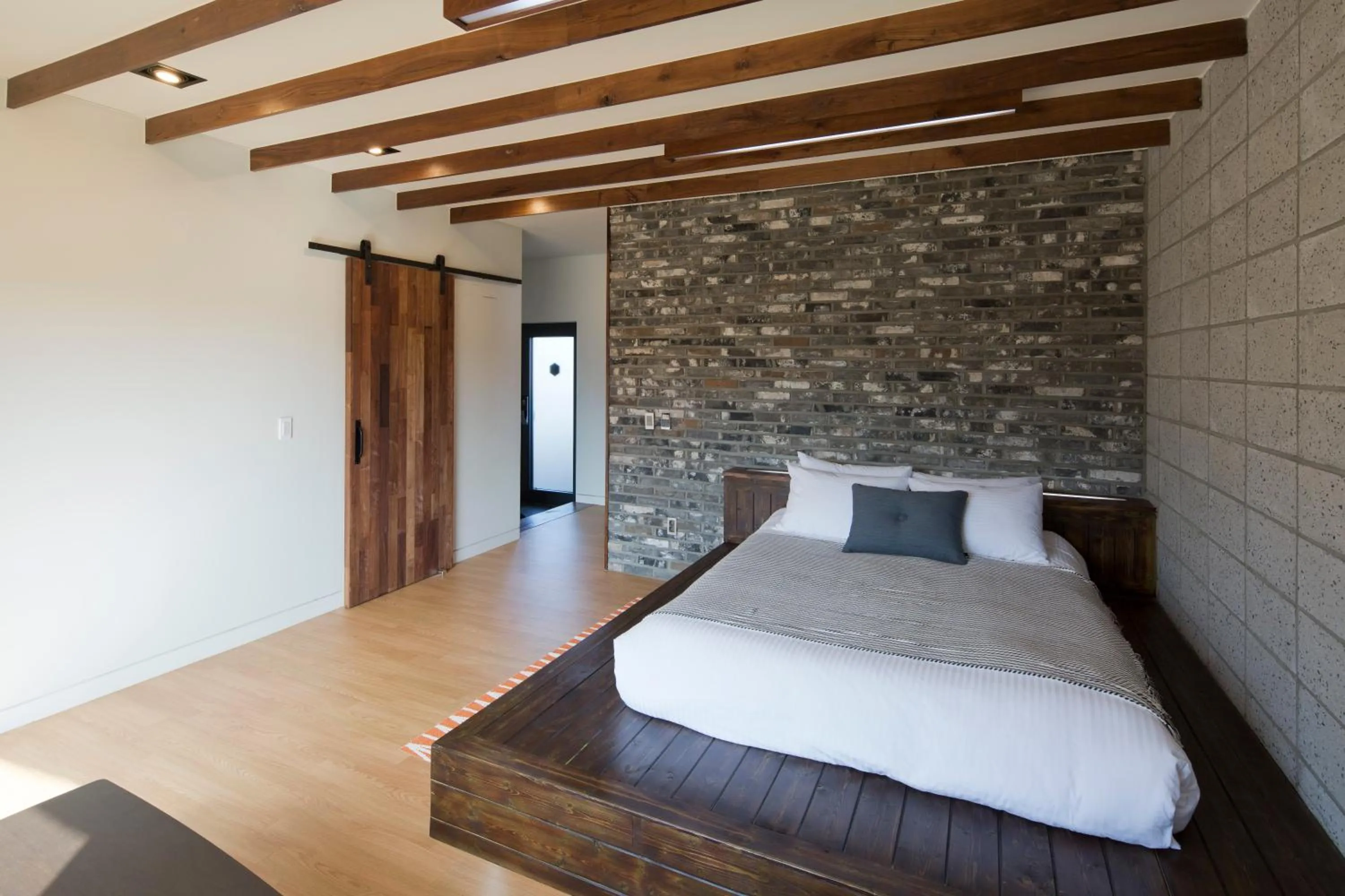 Bedroom, Bed in Jimi Stay