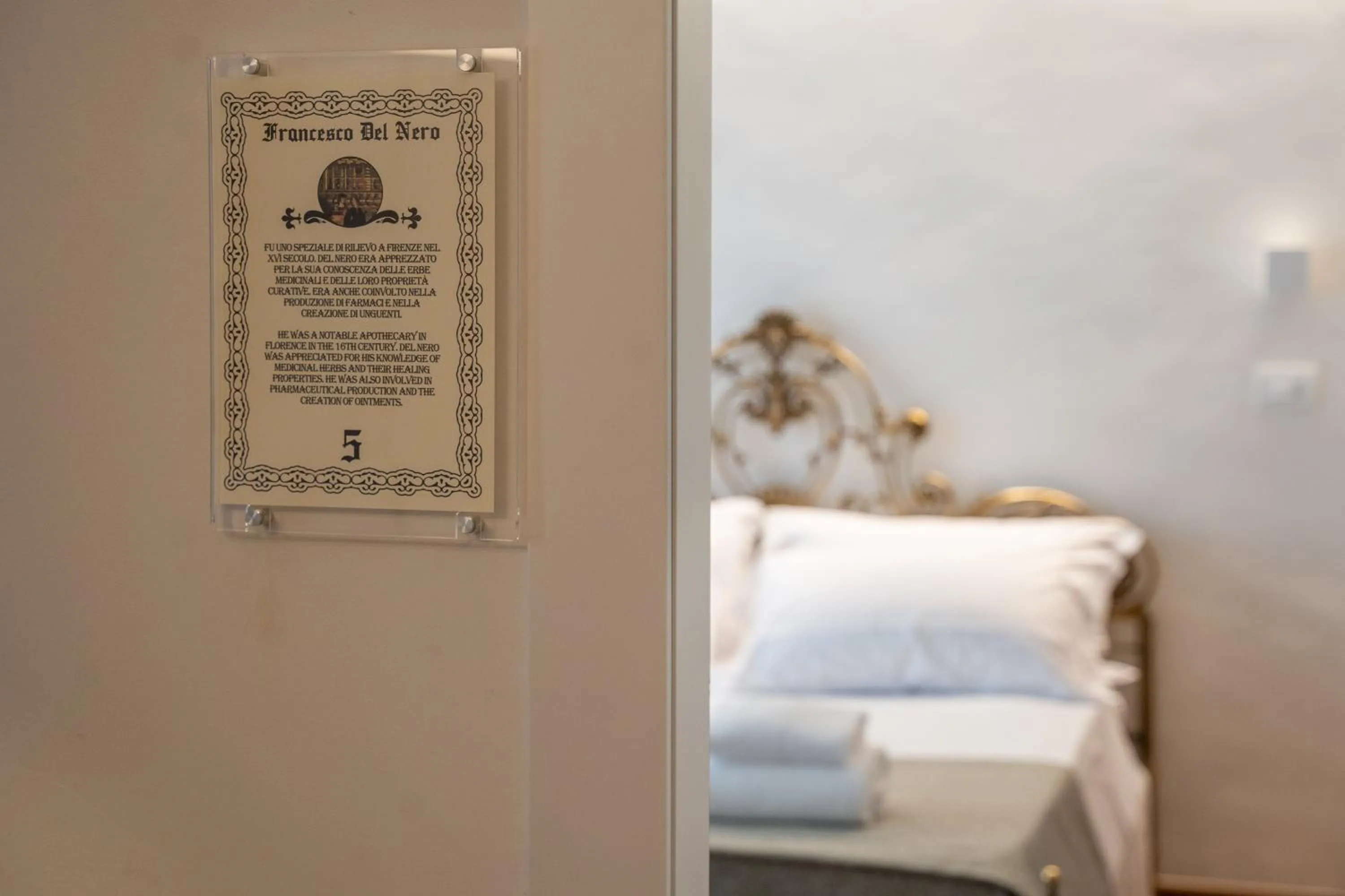 Decorative detail, Bed in Residenza degli Speziali