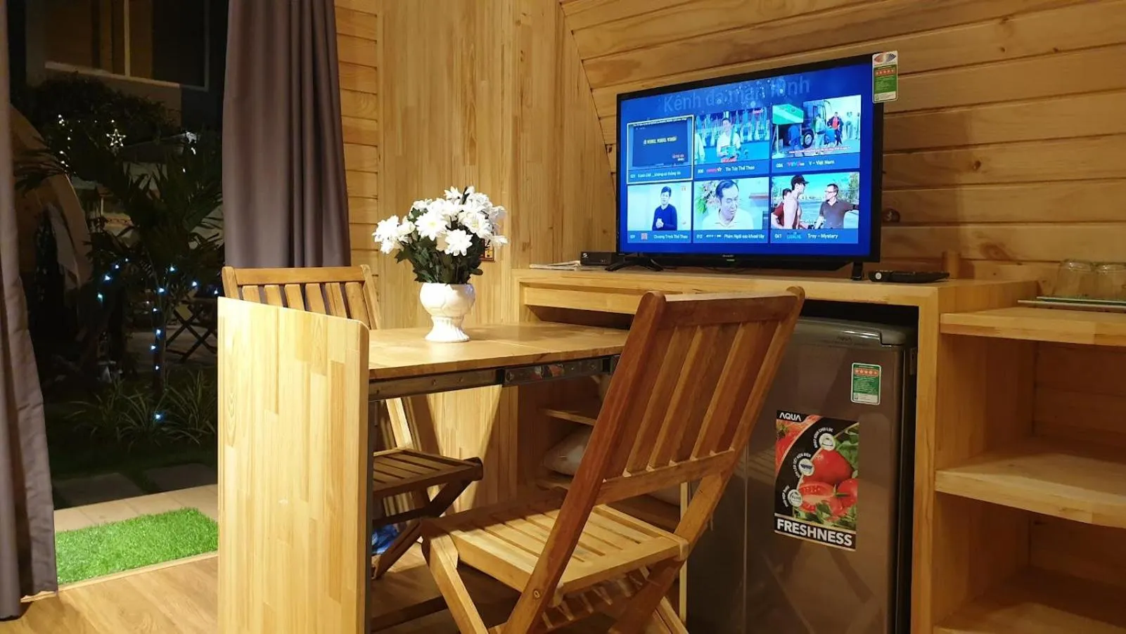 Dining area in Milan Corner Hotel