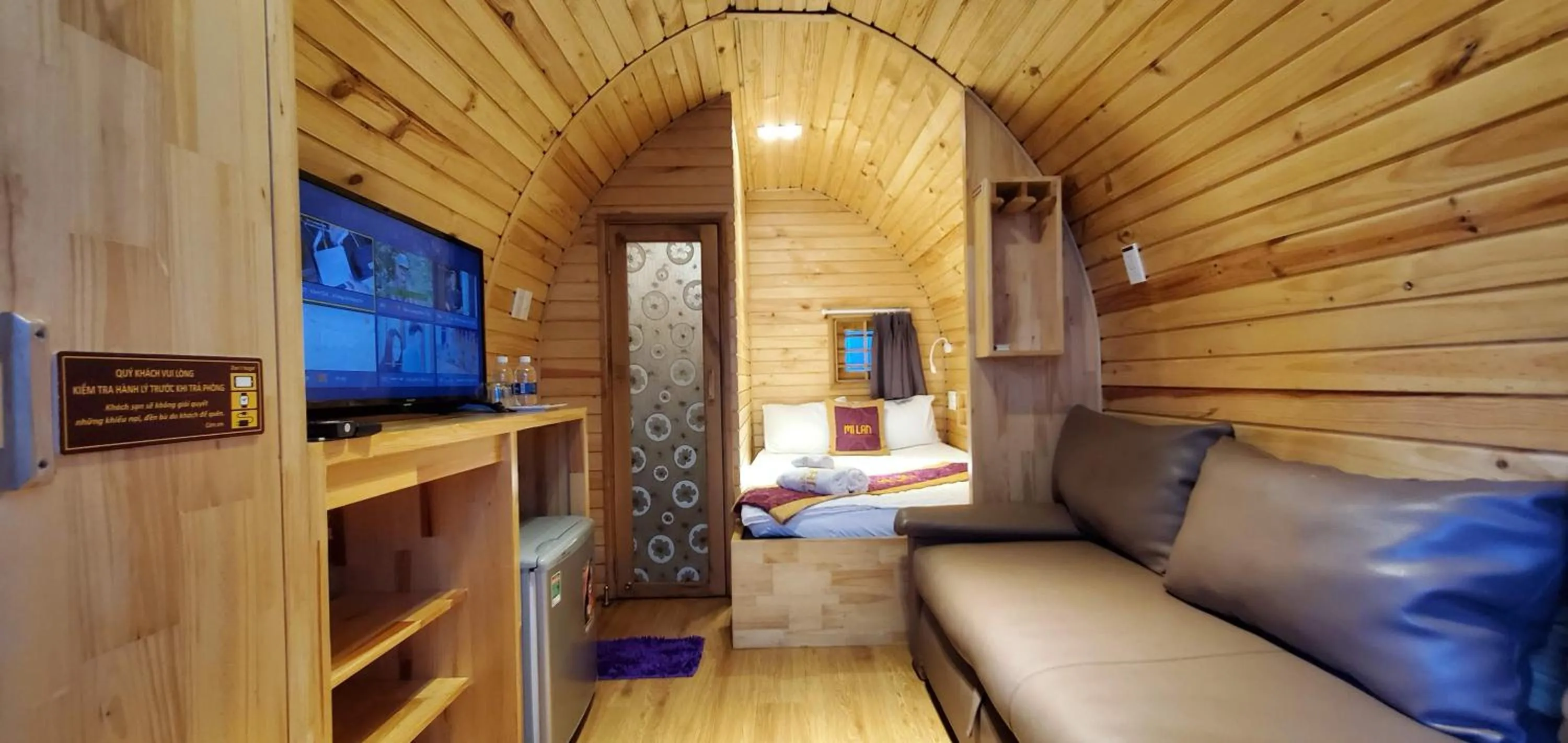 Living room in Milan Corner Hotel