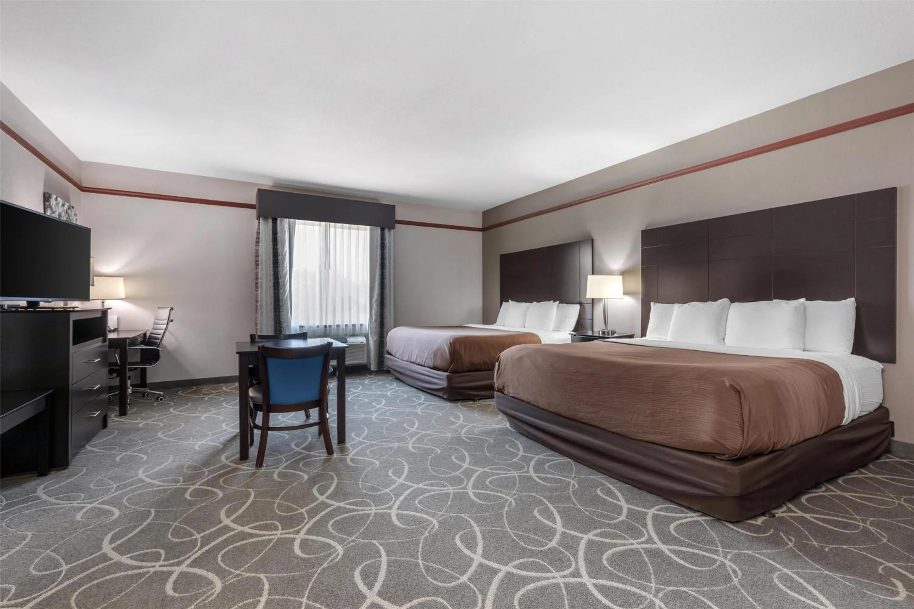 Bedroom, Bed in Best Western Limestone Inn and Suites