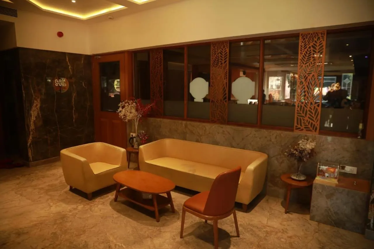 Lobby or reception in MUZA HOTELS FISCO