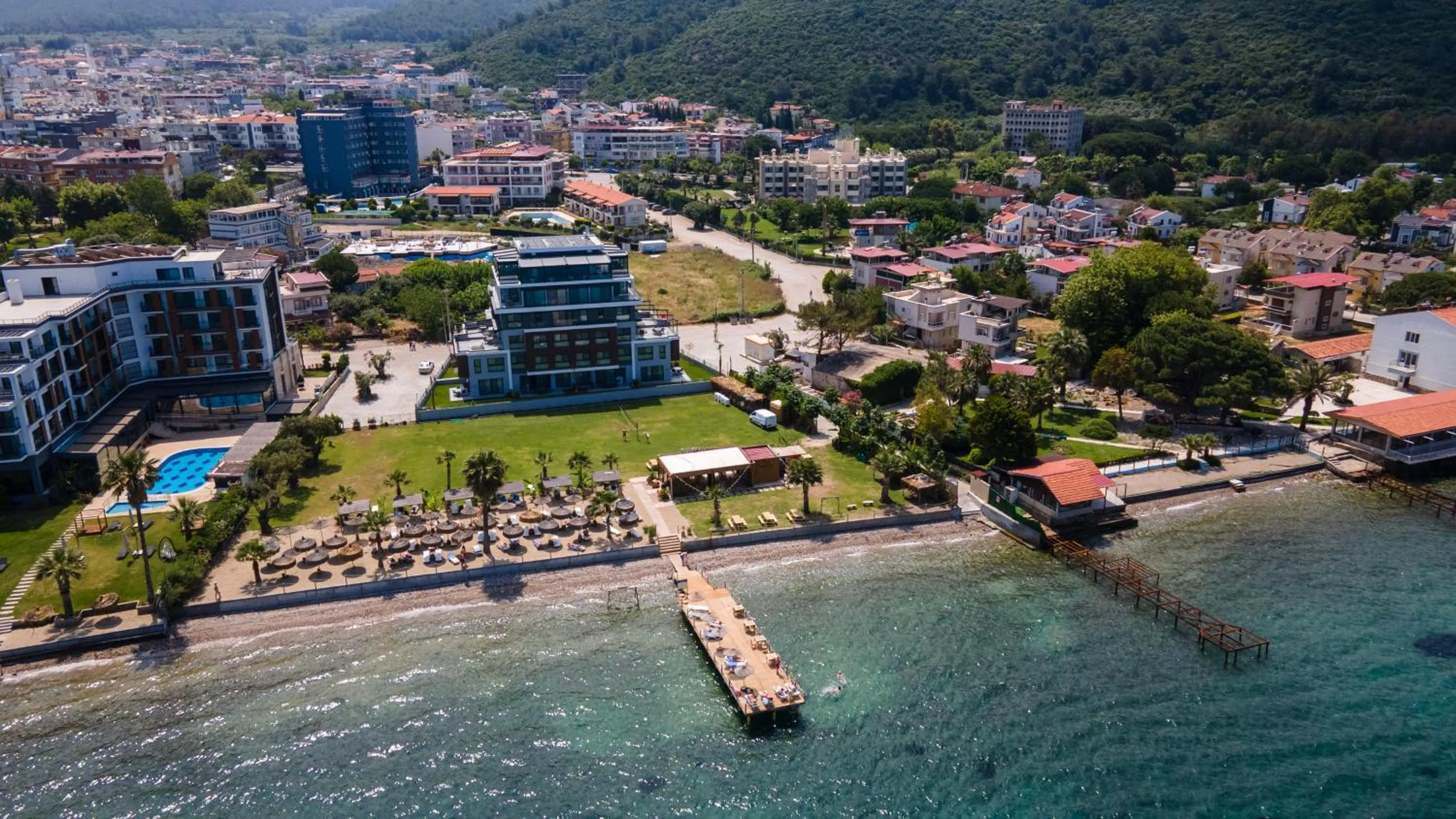 Property building in Artan Suites Tatil Evleri