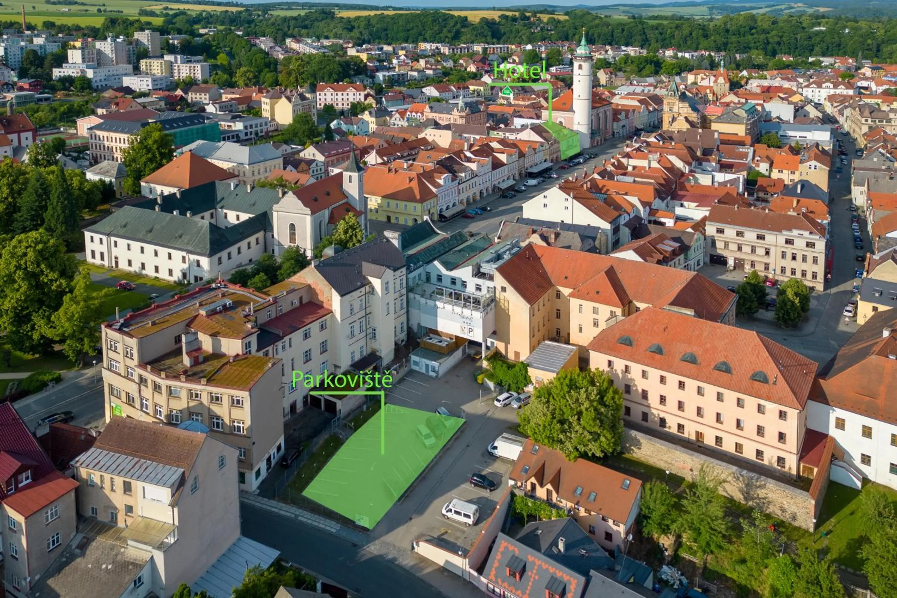 Parking in Hotel Zlatá Včela