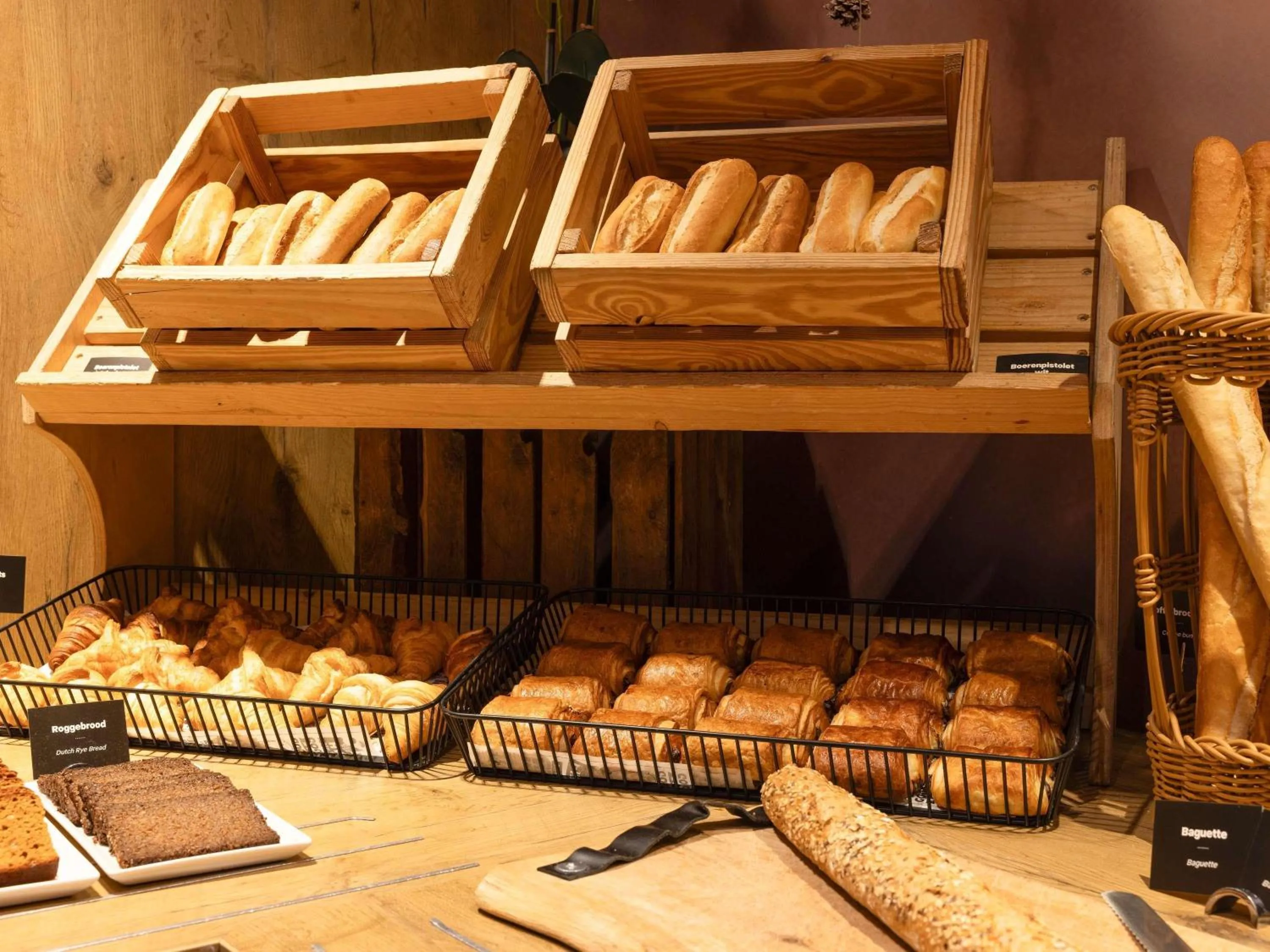 Breakfast in ibis Rotterdam City Centre