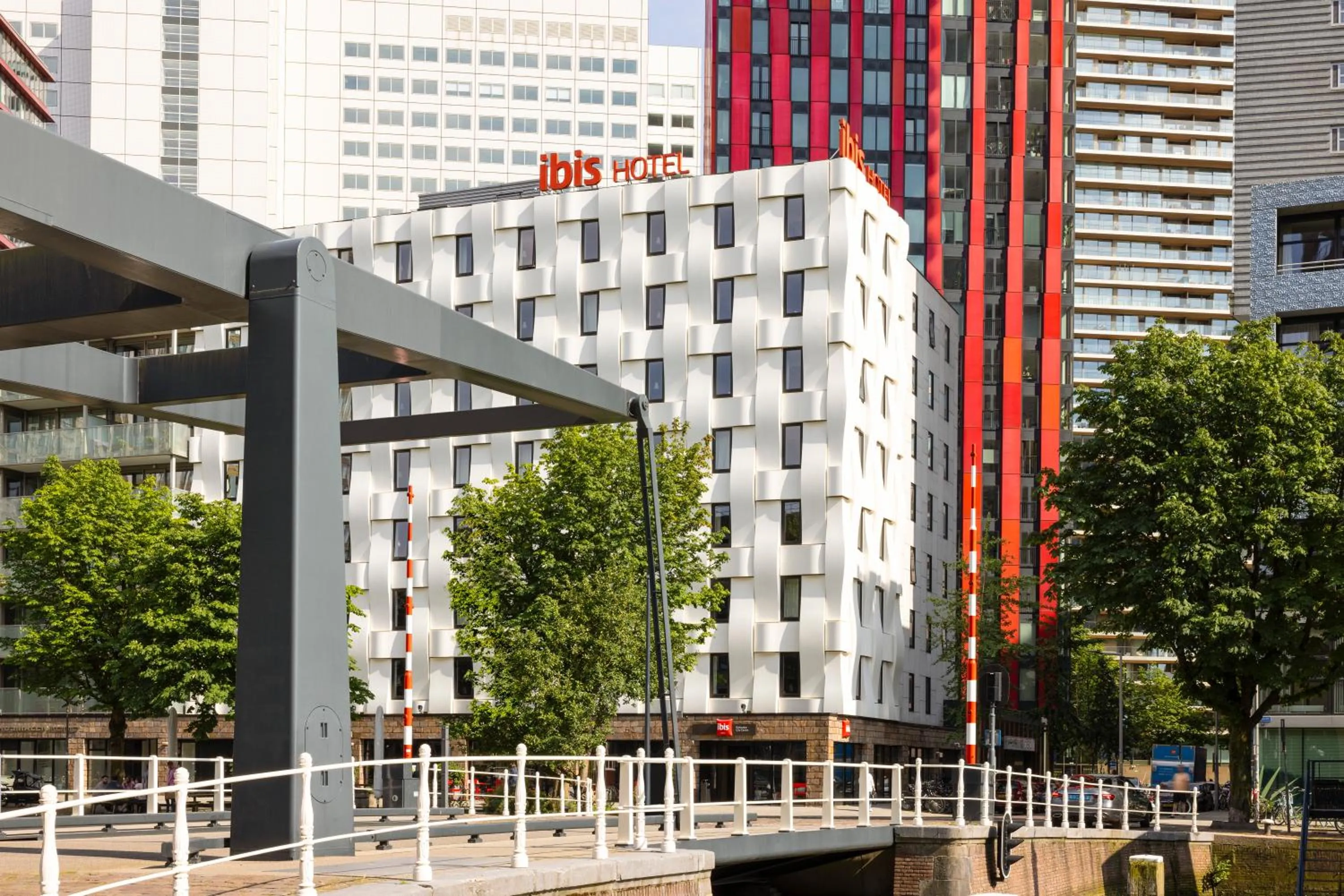 Property building in ibis Rotterdam City Centre