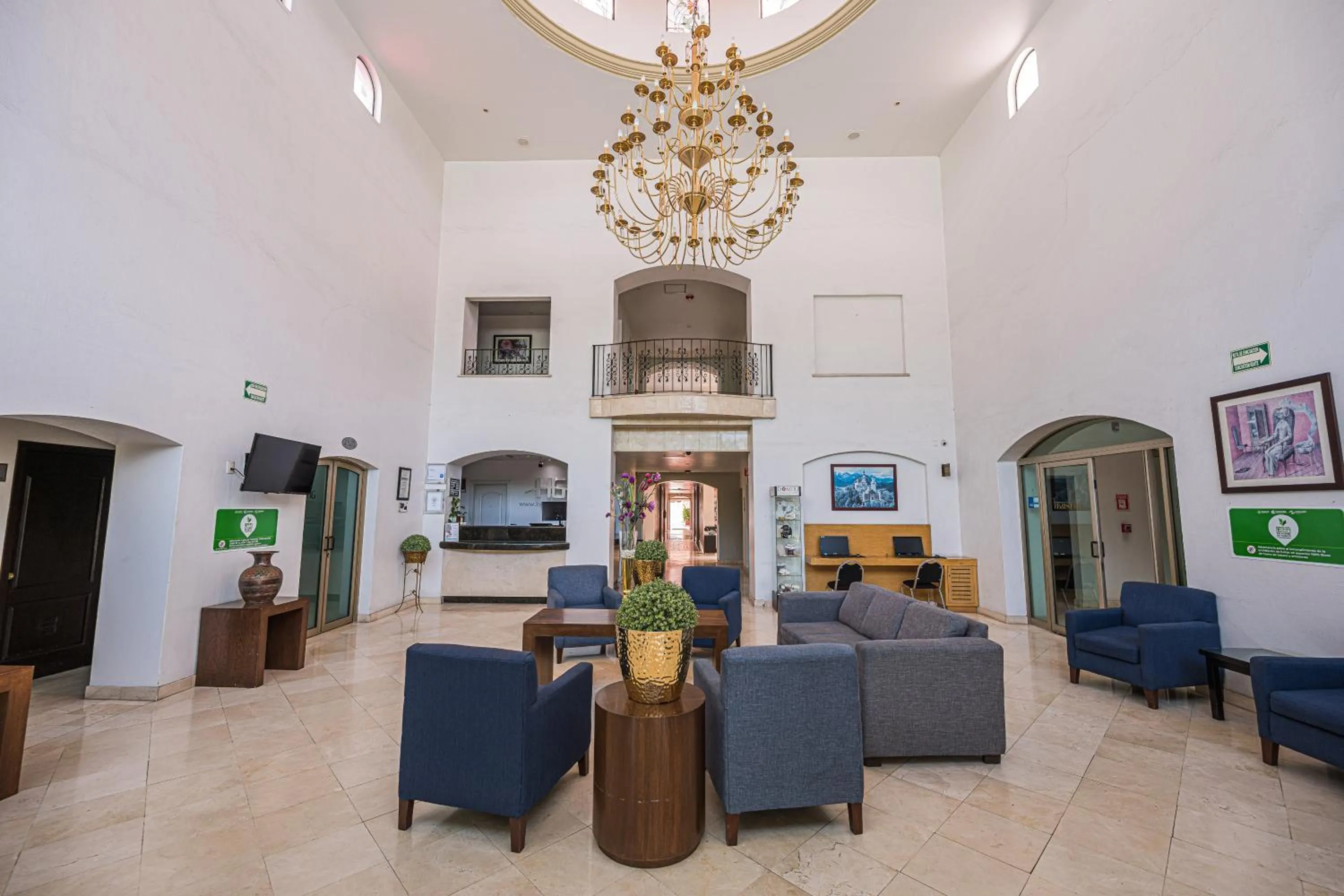 Lobby or reception in HG Hotel