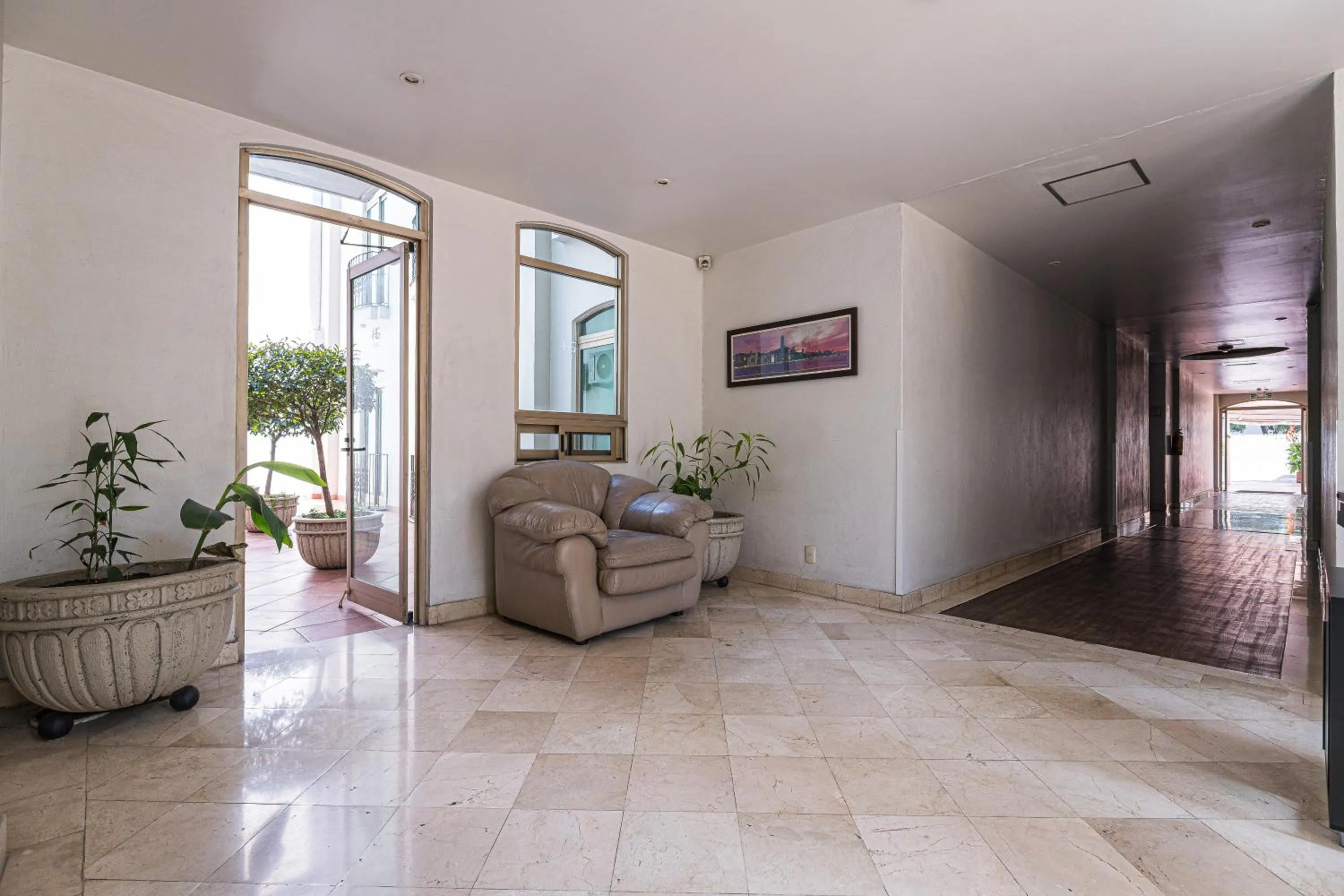 Inner courtyard view in HG Hotel