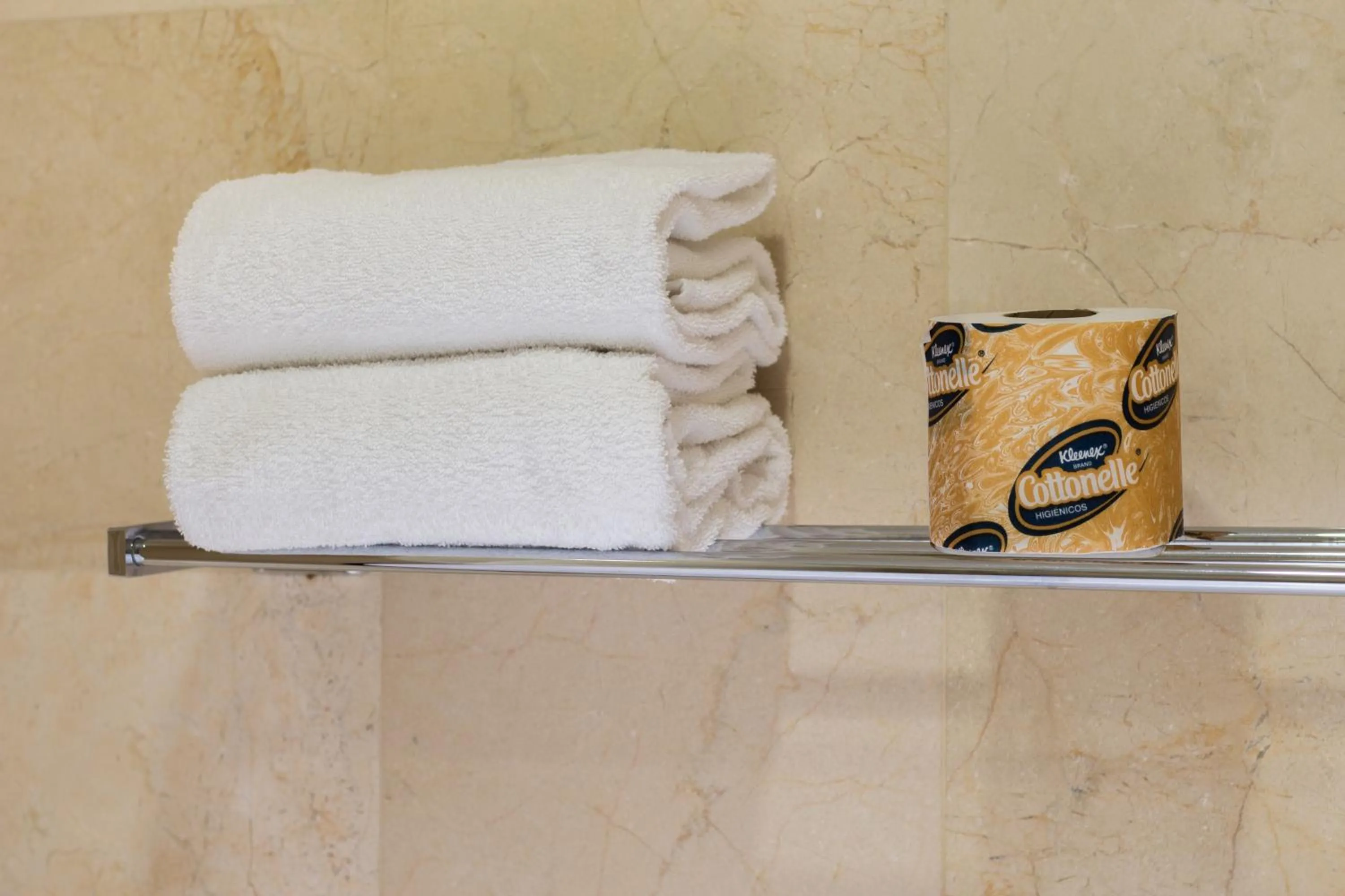 Bathroom in HG Hotel