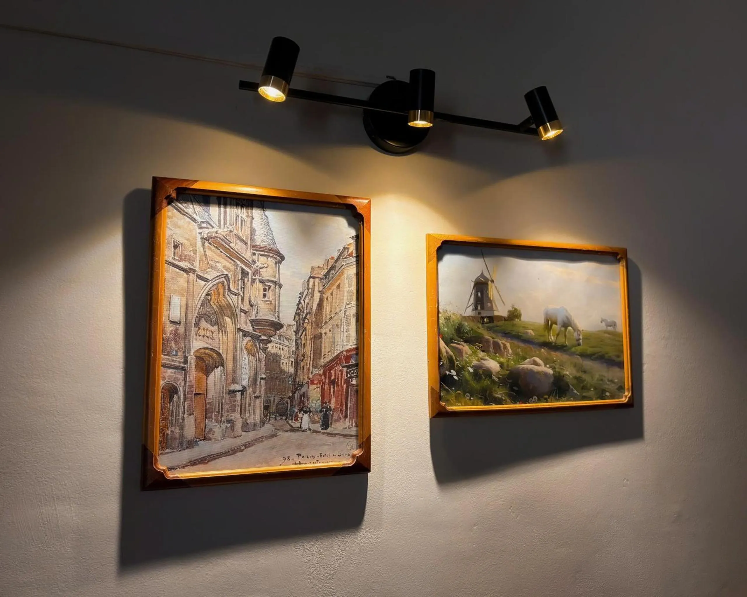 Decorative detail in BÊ TÔNG RESIDENCES HOMESTAY